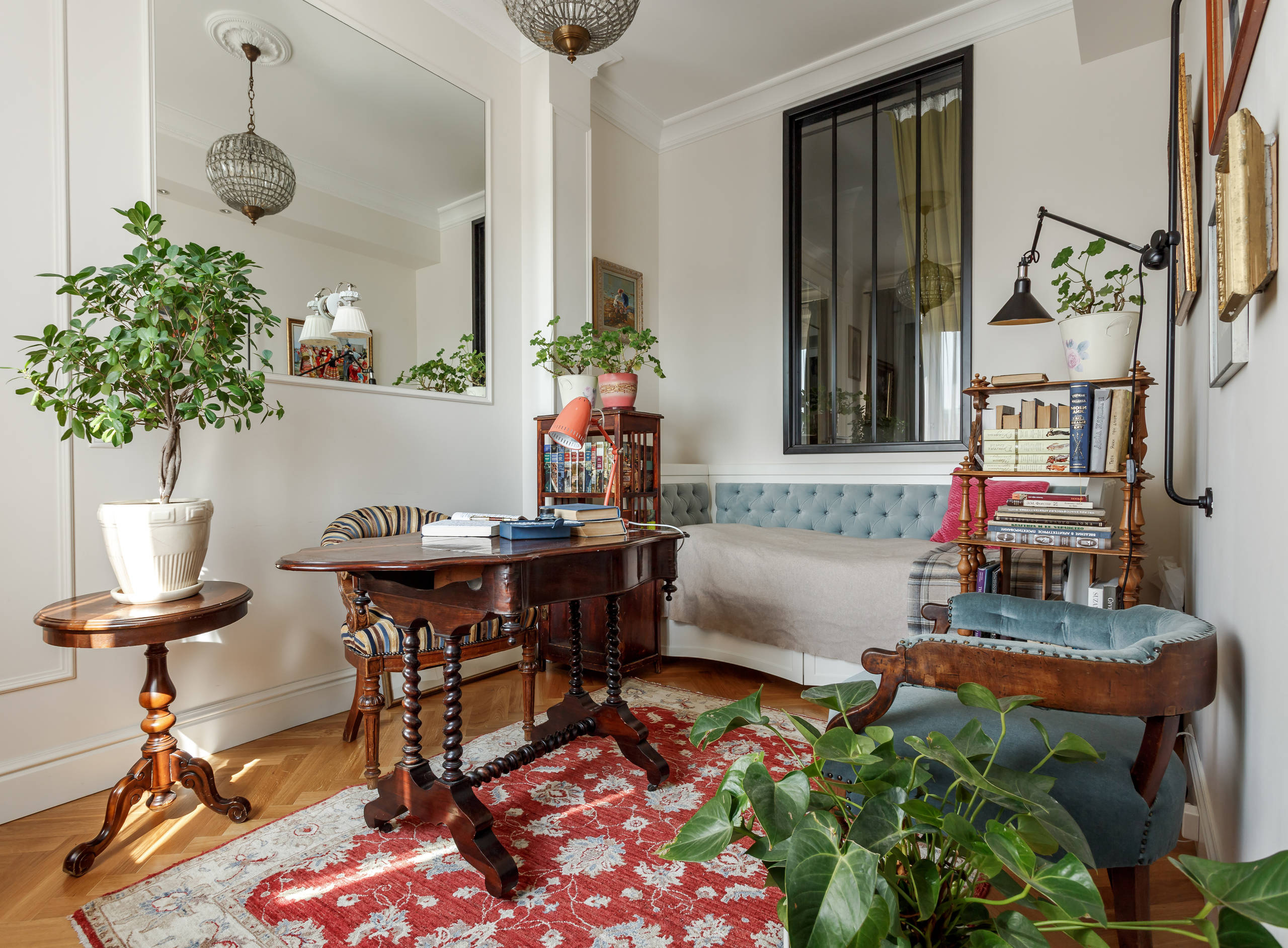 В гостях: Квартира дизайнера в высотке на Котельнической