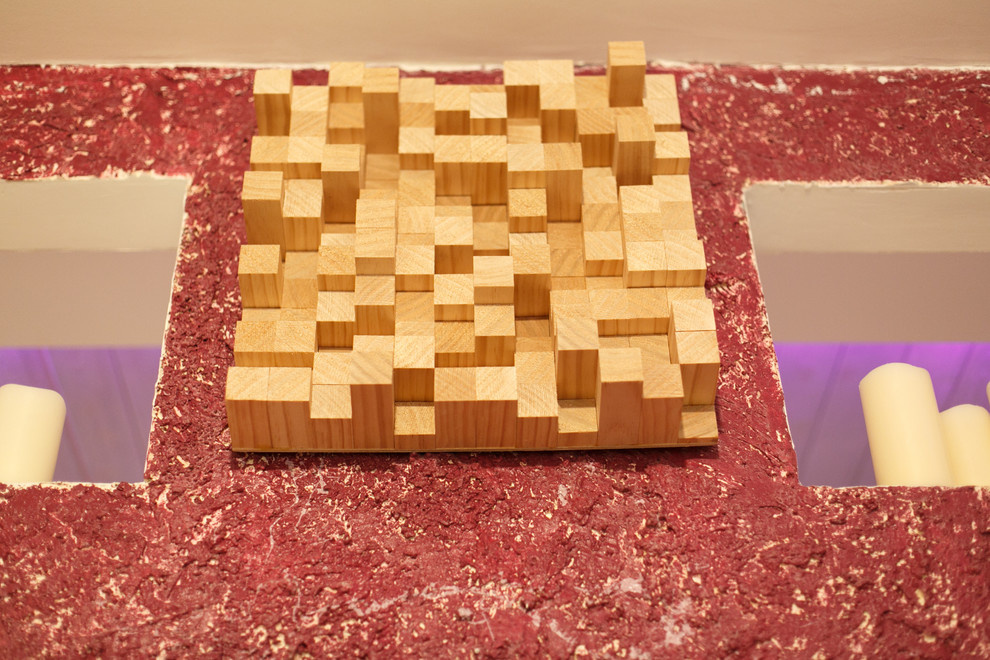 В гостях: Квартира с акустическим потолком и собранием Достоевского