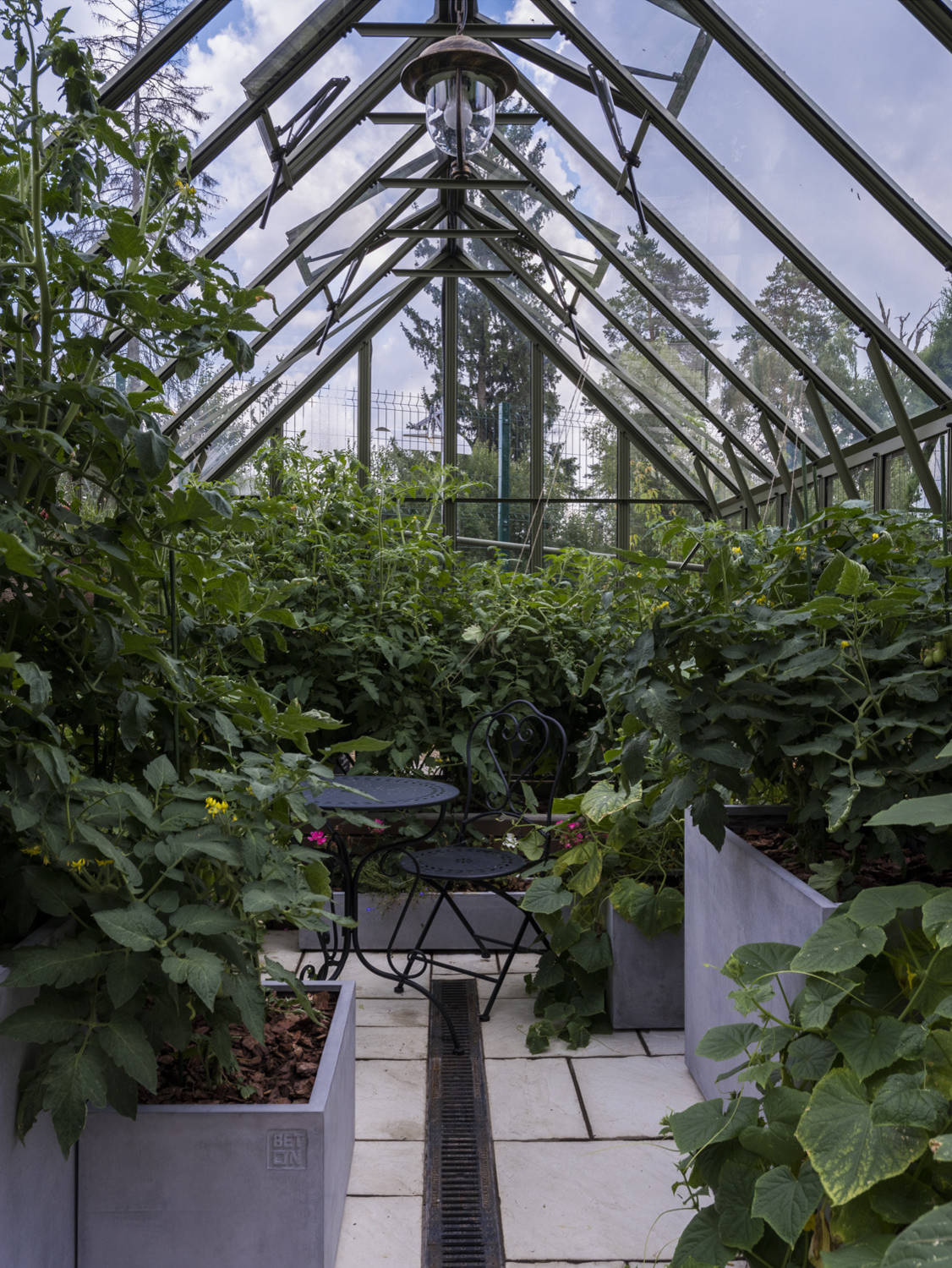 В гостях: Дом дизайнера — в старинном графском парке