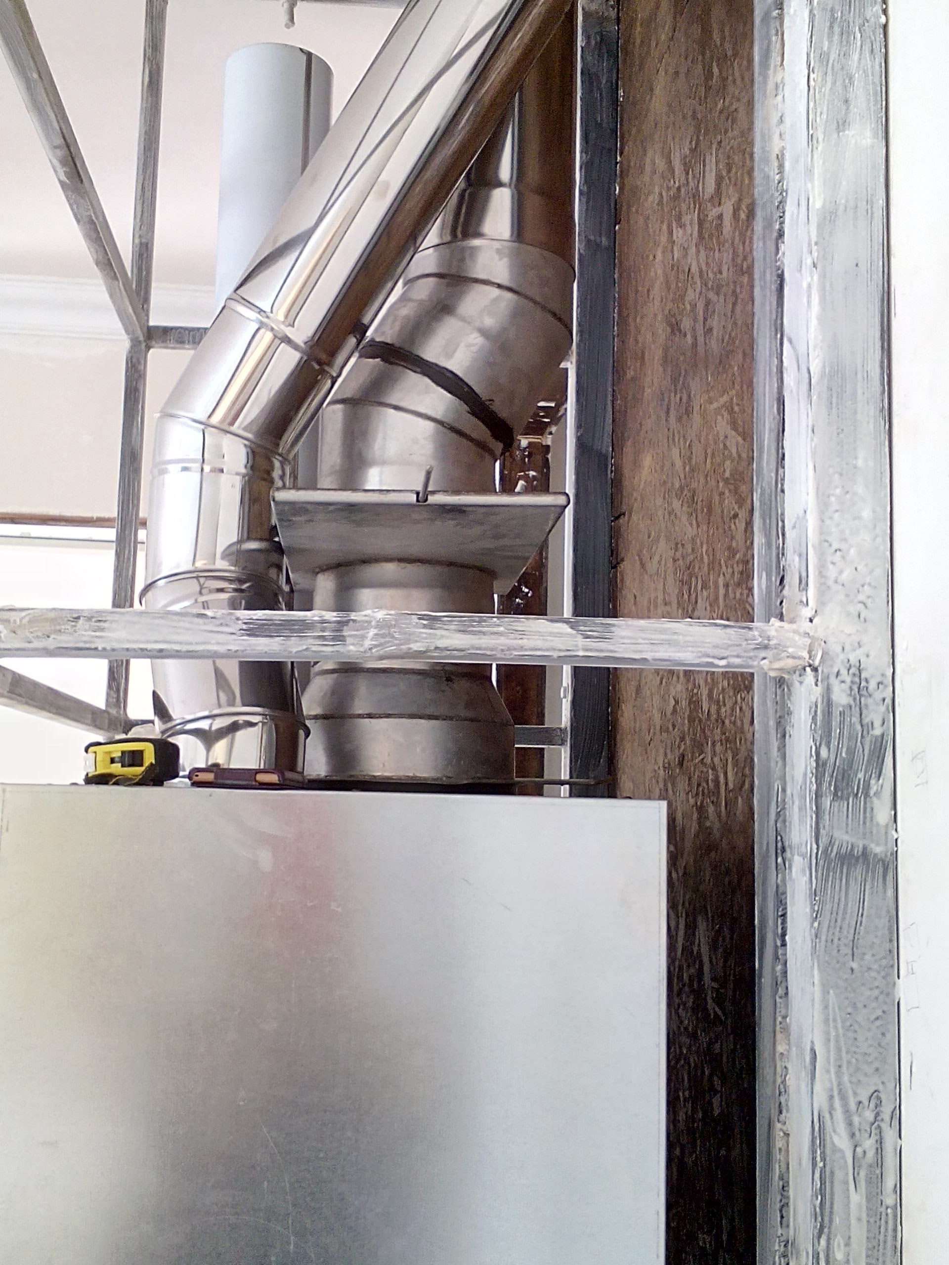 Зачем вам: Каминная топка с патрубком для забора внешнего воздуха