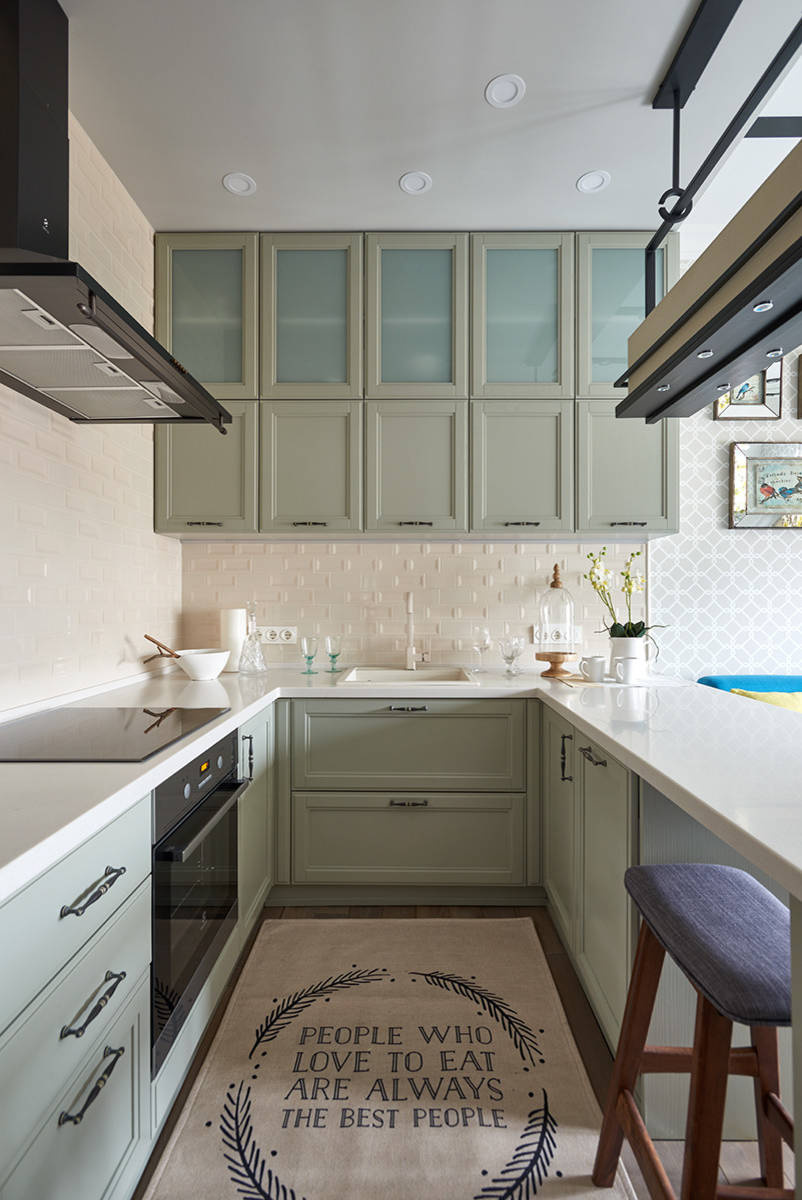 Кухонный угол: Как использовать его по максимуму