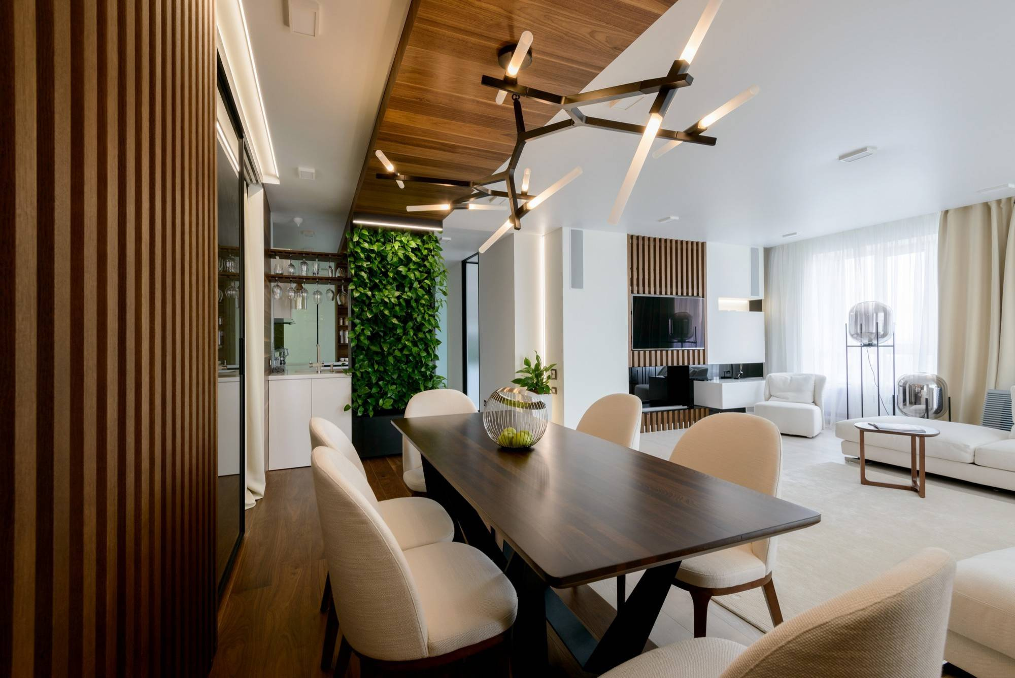 Houzz тур: Квартира в Новосибирске с монолитными колоннами