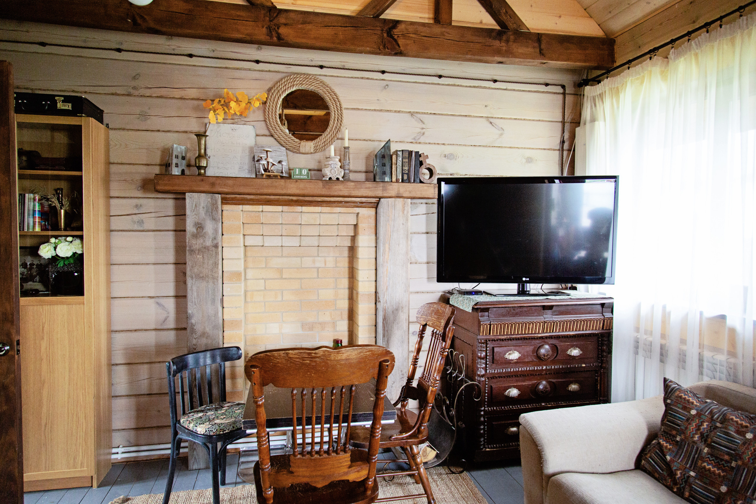 В гостях: Дом-баня для семьи дизайнера под Екатеринбургом