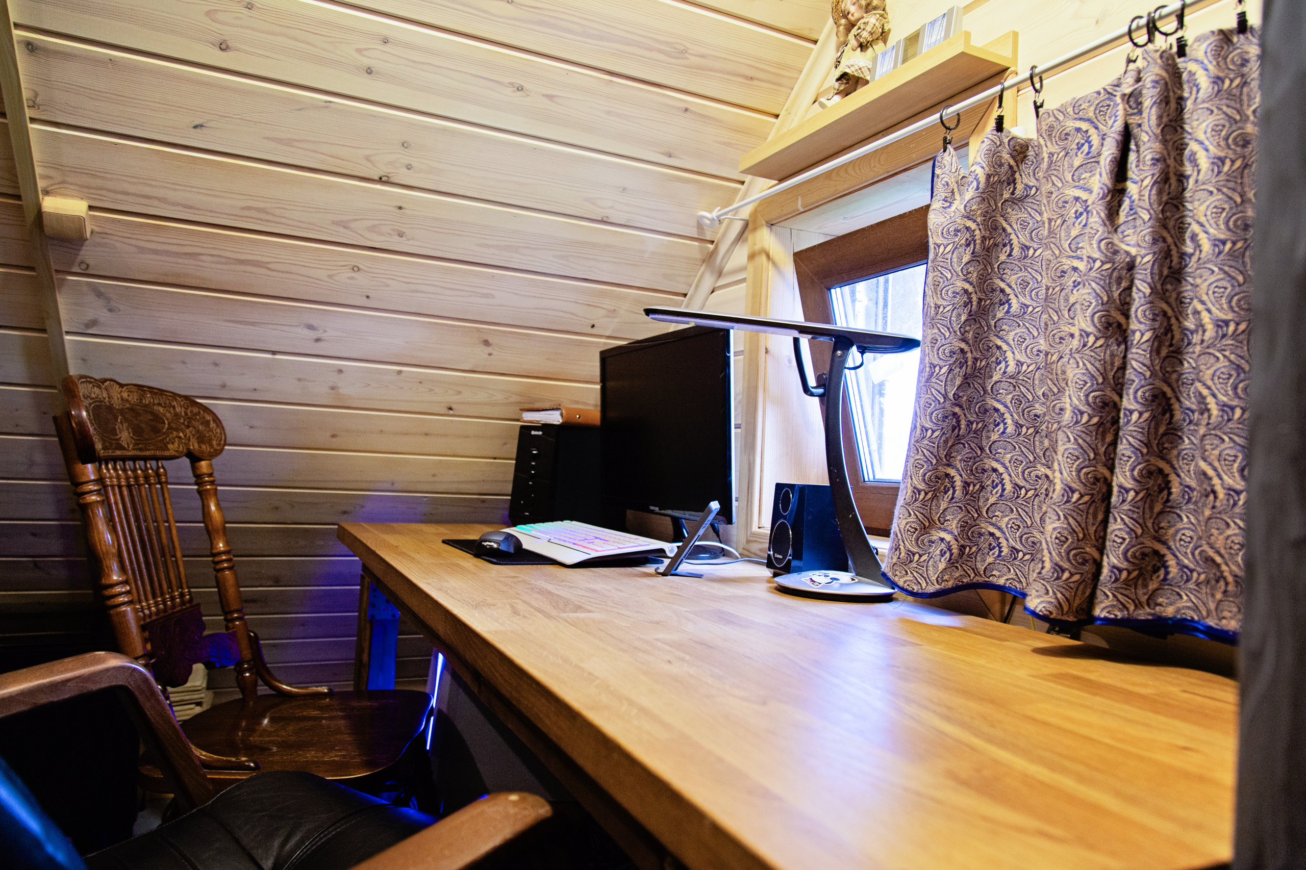 В гостях: Дом-баня для семьи дизайнера под Екатеринбургом