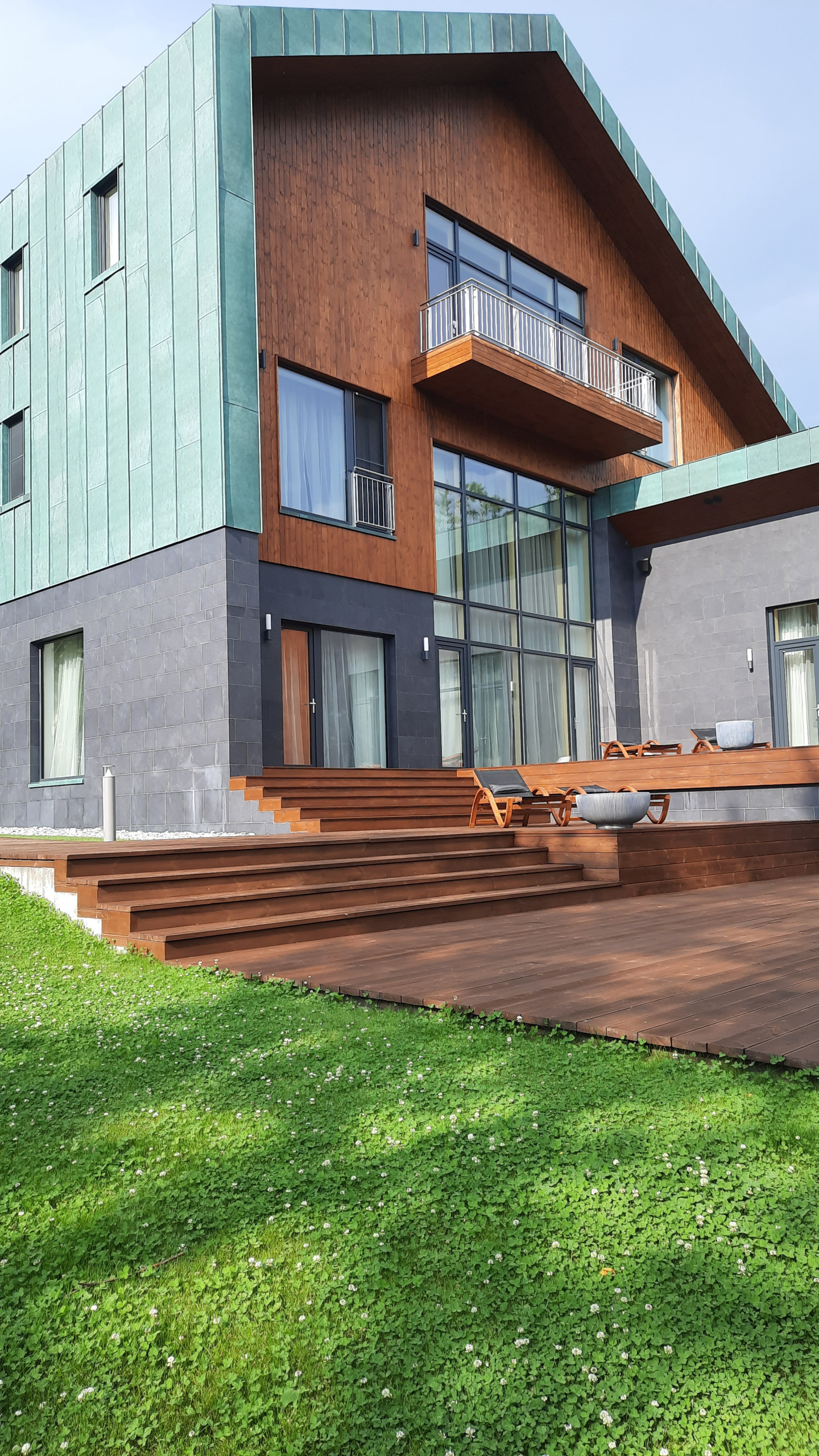 Houzz тур: Дом на Камчатке с видом на вулканы