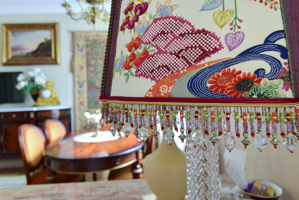 В гостях: Коллекция керамики и винтажная мебель в московской квартире