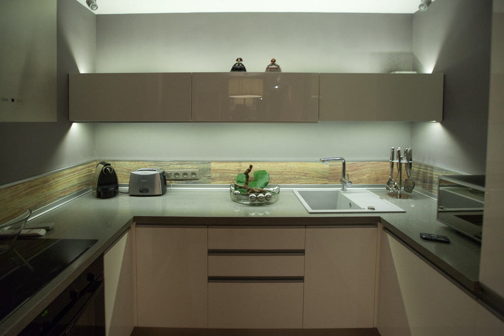 Houzz тур: Интерьер для модницы с идеальной гардеробной и Ботичелли