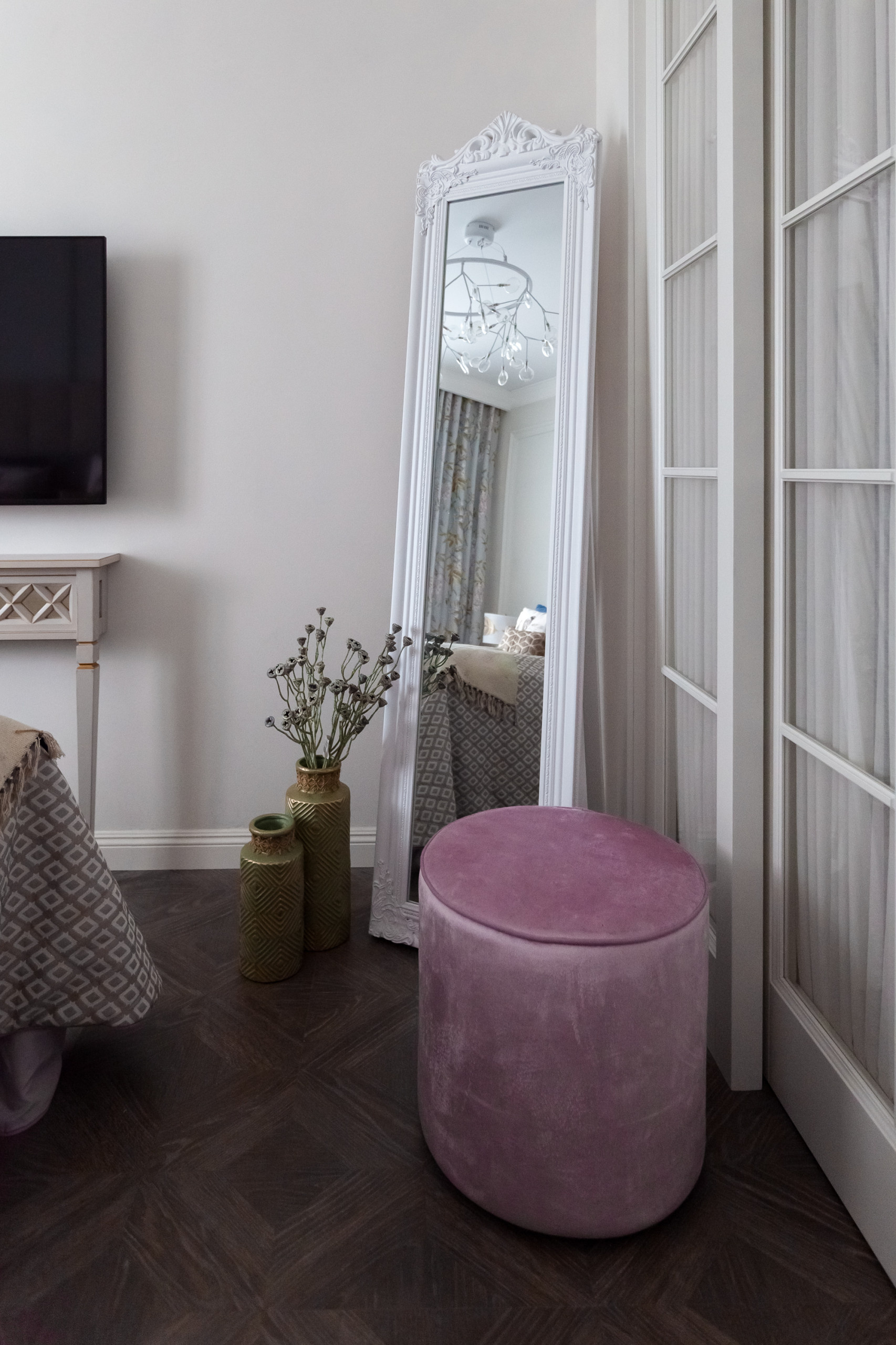 Поиск планировки: 2 варианта + финал квартиры для студентки меда