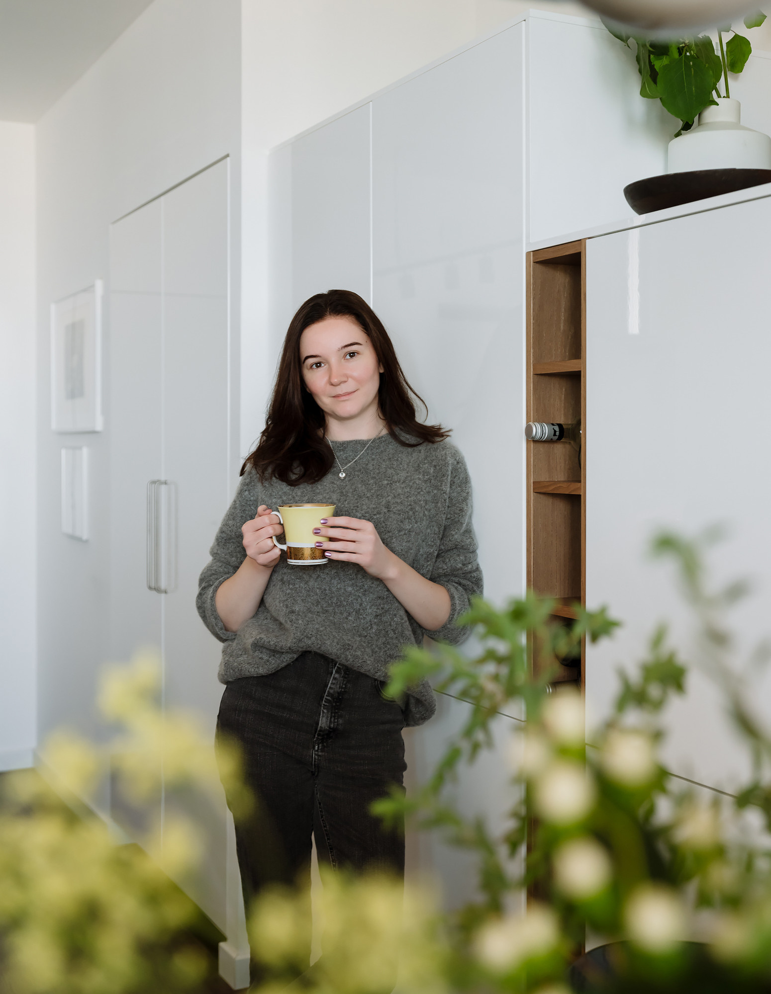 В гостях: 35 кв.м — скандинавская студия с дизайнерским светом