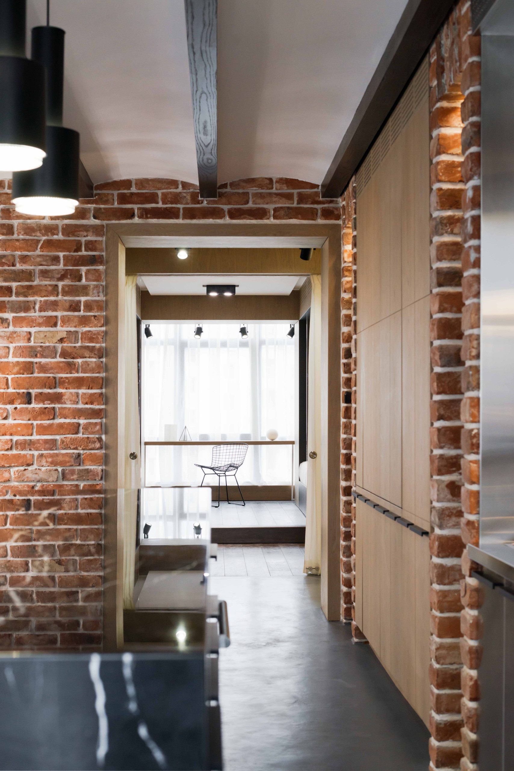 Houzz тур: Квартира в стиле лофт с кирпичами XVIII века