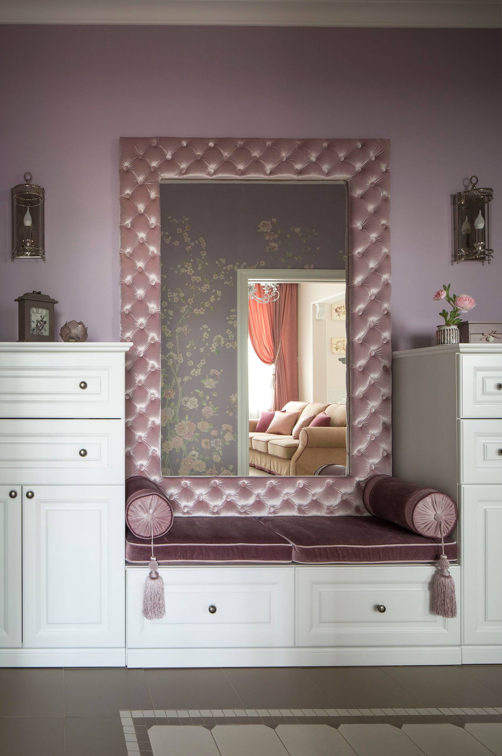 В гостях: Квартира в цветочных оттенках для молодой семьи