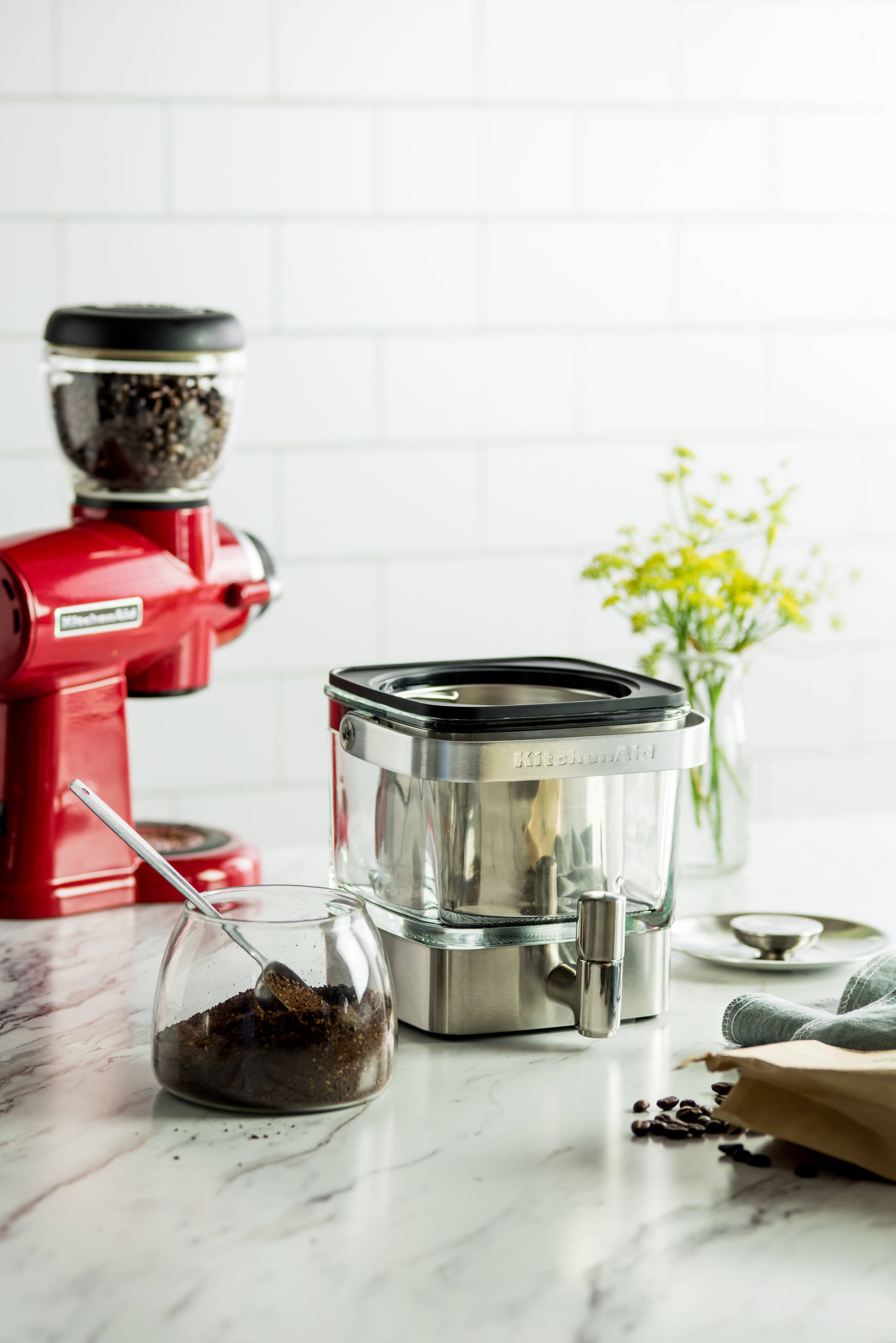 Как правильно: Размещать мелкую кухонную технику