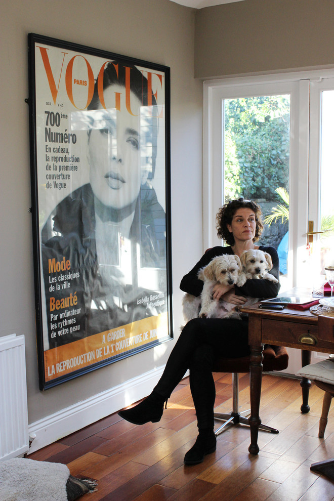 Вопрос: Чем заменить постеры с «Keep calm and...» и другие клише?