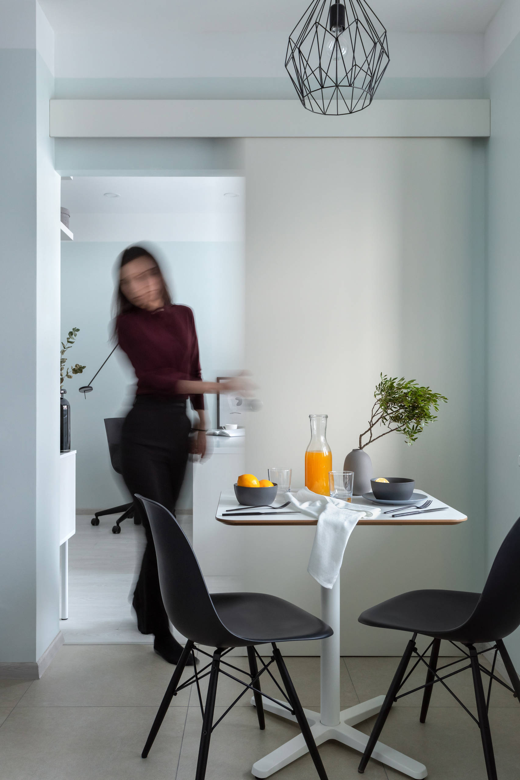 Houzz тур: Маленькая квартира для ученых-геохимиков