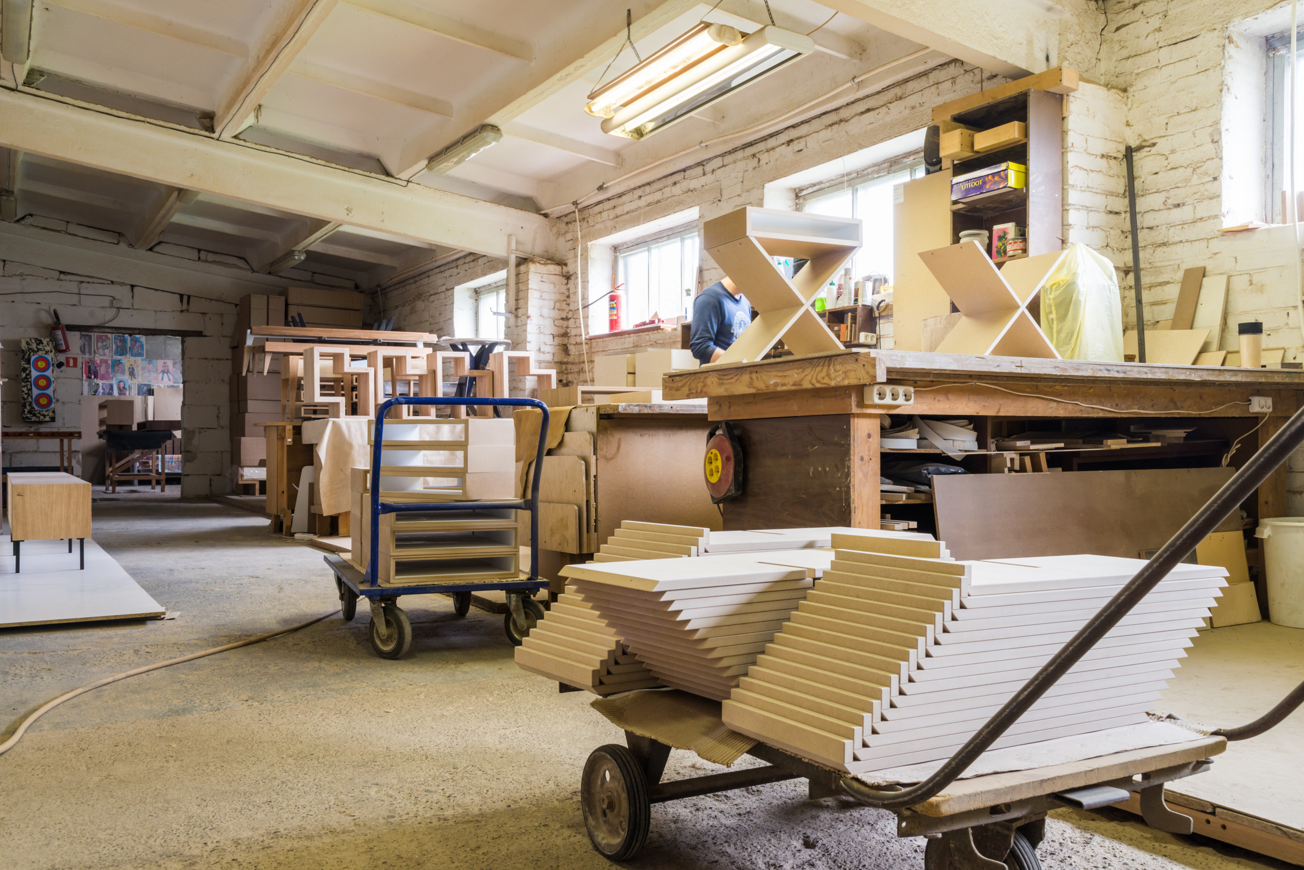 Портрет: Скандинавская мебель в Петербурге от Bragindesign