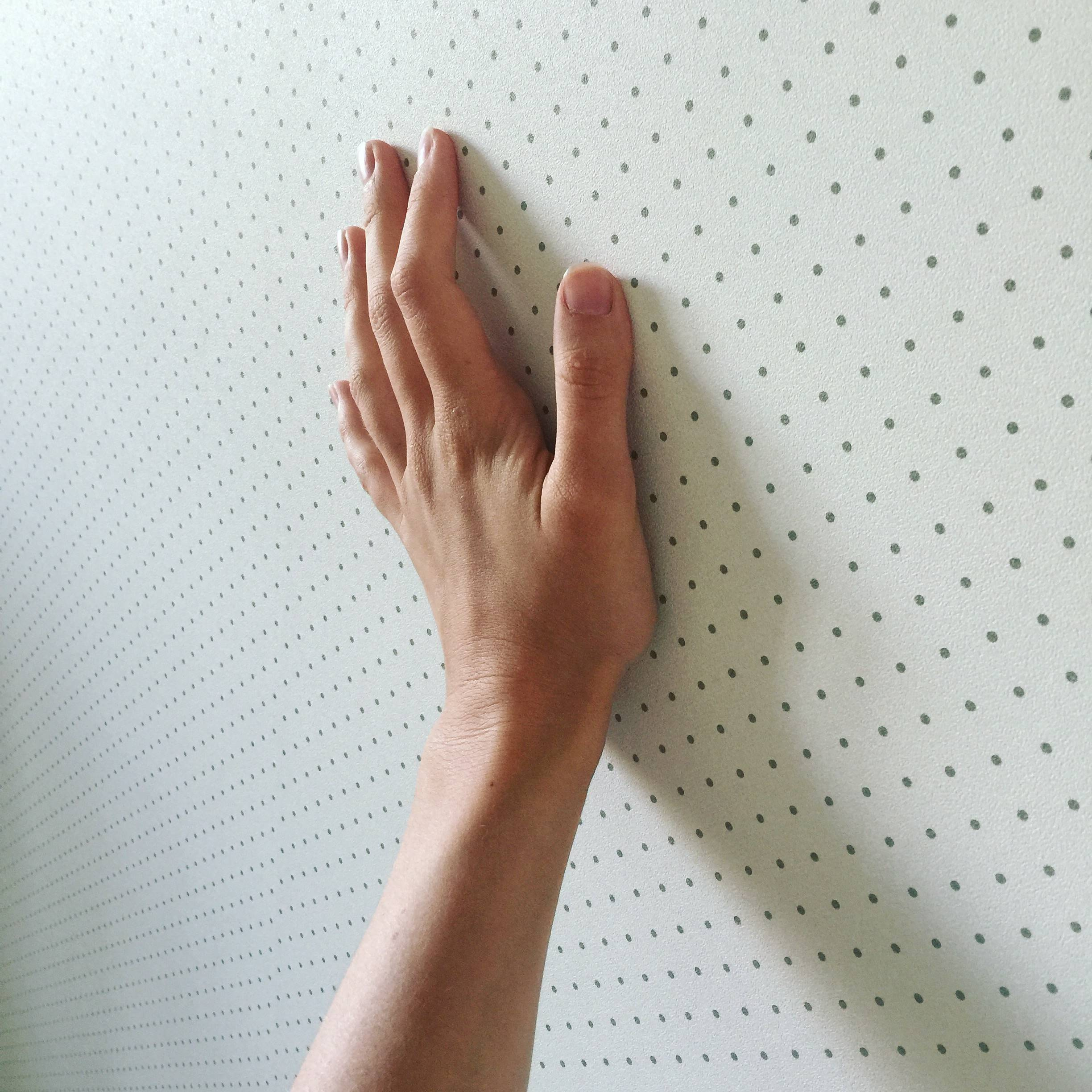 Вопрос: Чем замаскировать кривые стены