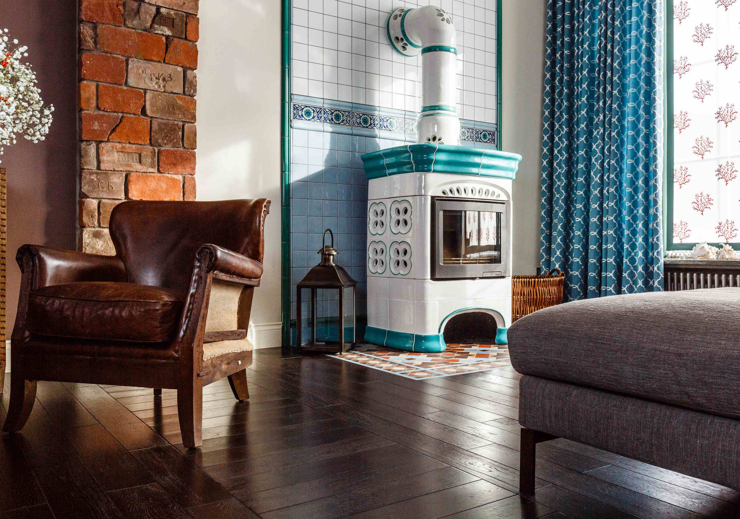 Houzz тур: Дом ярких орнаментов для собирателя древностей из Краснодара