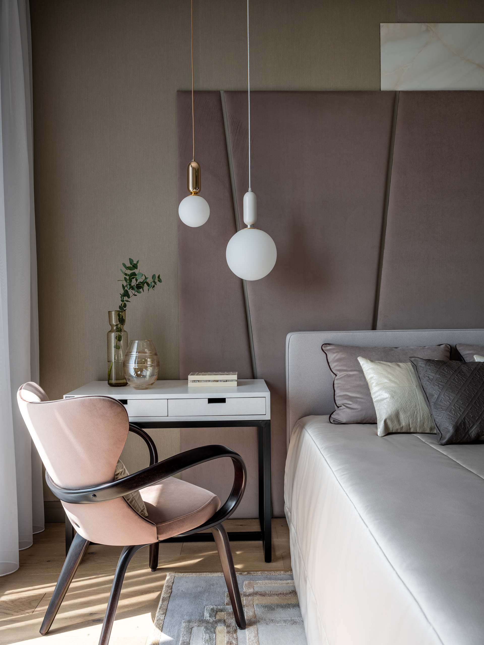 Четыре схемы: С чем комбинировать бежевые и серые оттенки