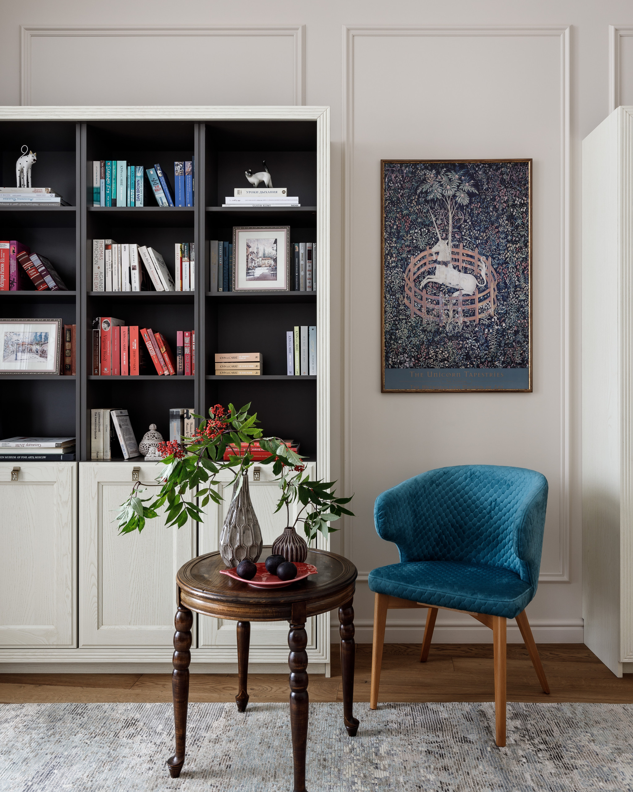 В гостях: Светлая неоклассика в Петербурге — с видом на озеро