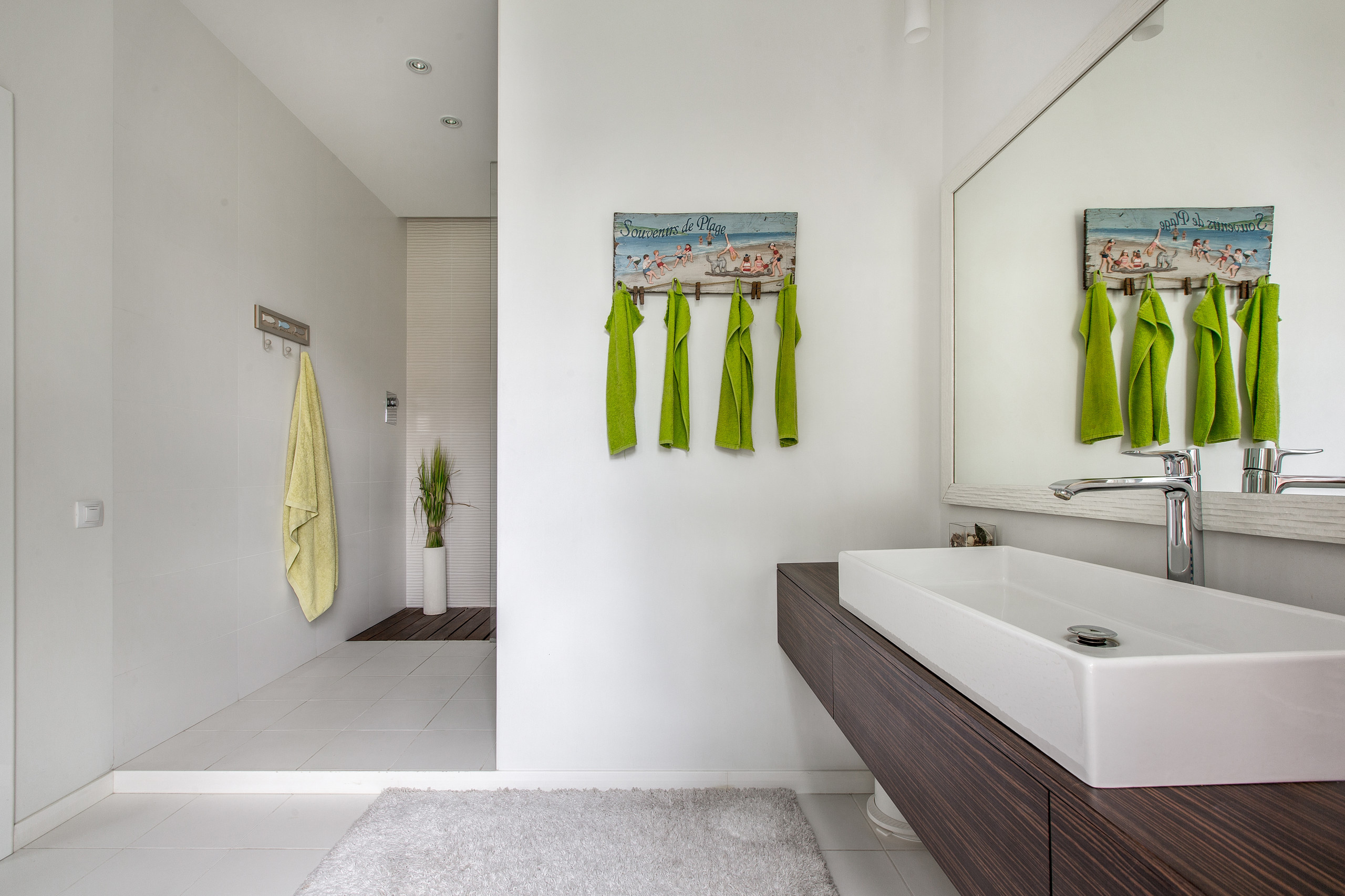 Houzz тур: Треть дома в Самаре с белыми интерьерами