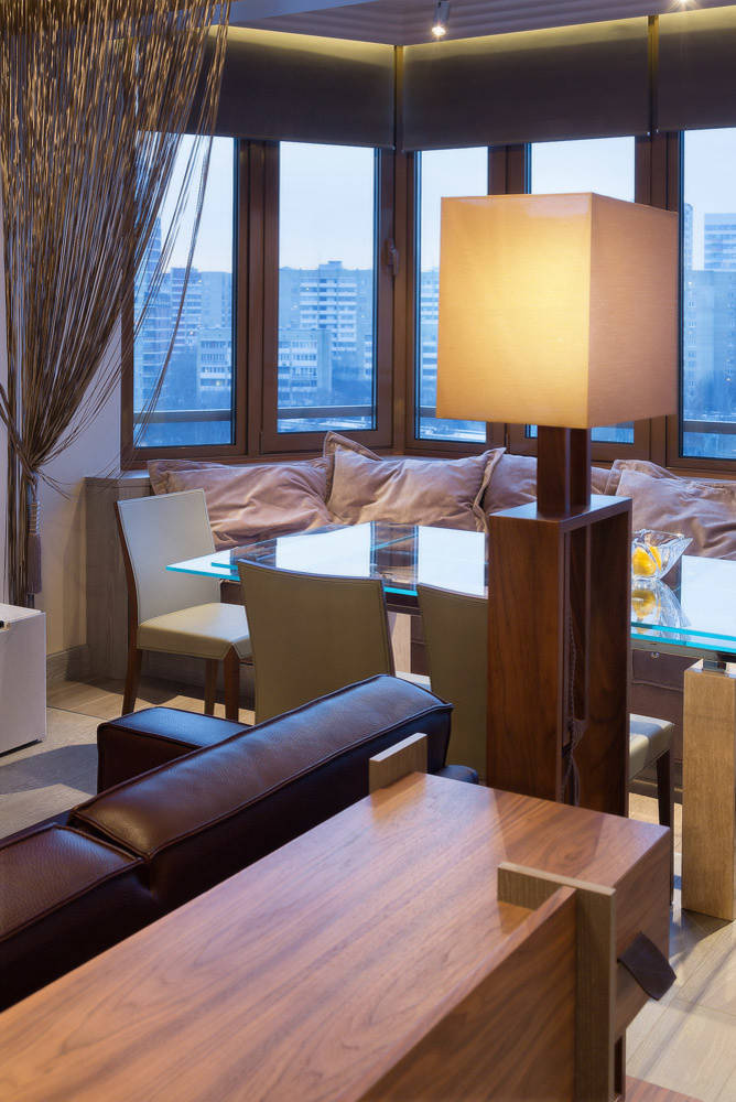 Houzz тур: Оттенки песка и меда в квартире с идеальным порядком