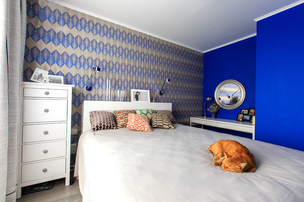 Houzz тур: Квартира в синих и оранжевых тонах в московской сталинке