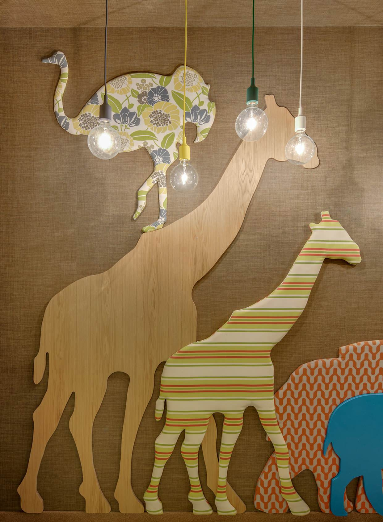 Необычный декор стен: 44 идеи на заметку