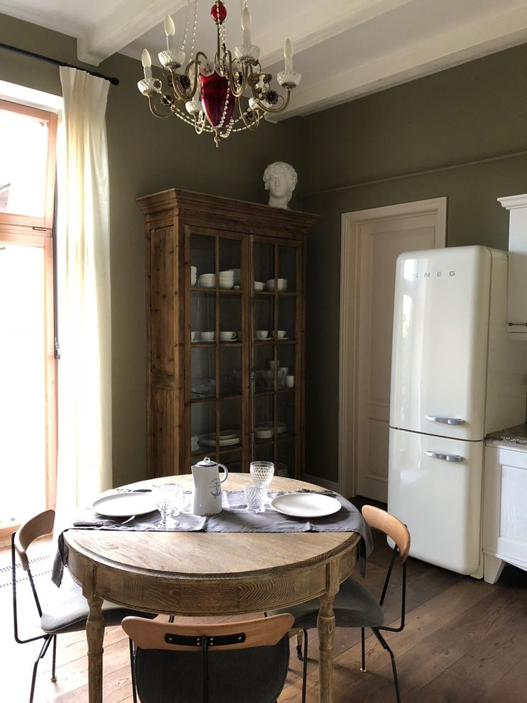 В гостях: Дом дизайнера — в старинном графском парке