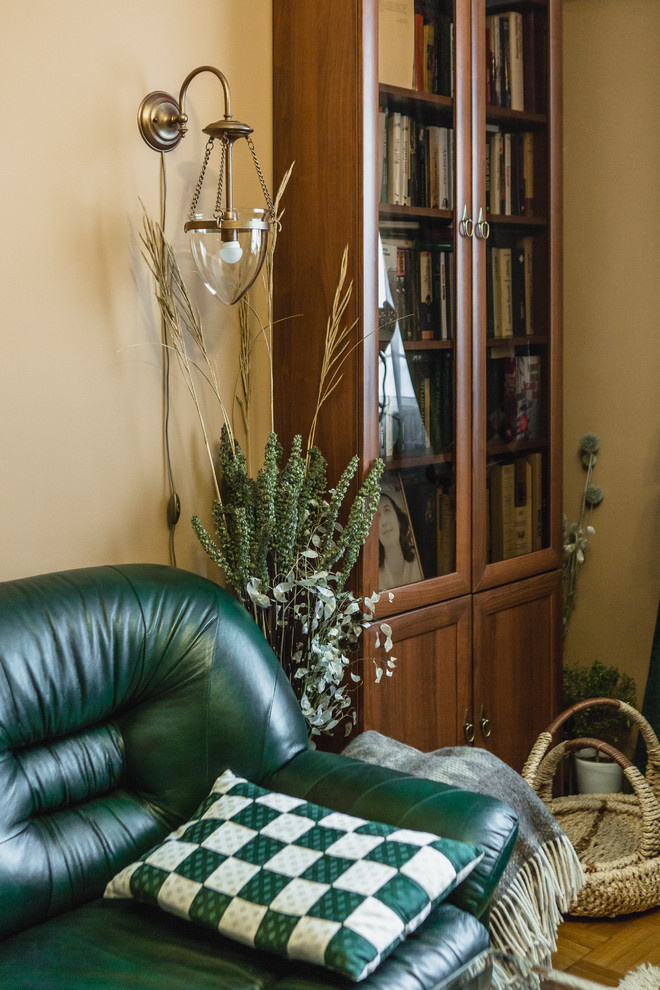 В гостях: Интерьер вне времени спустя 30 лет после ремонта