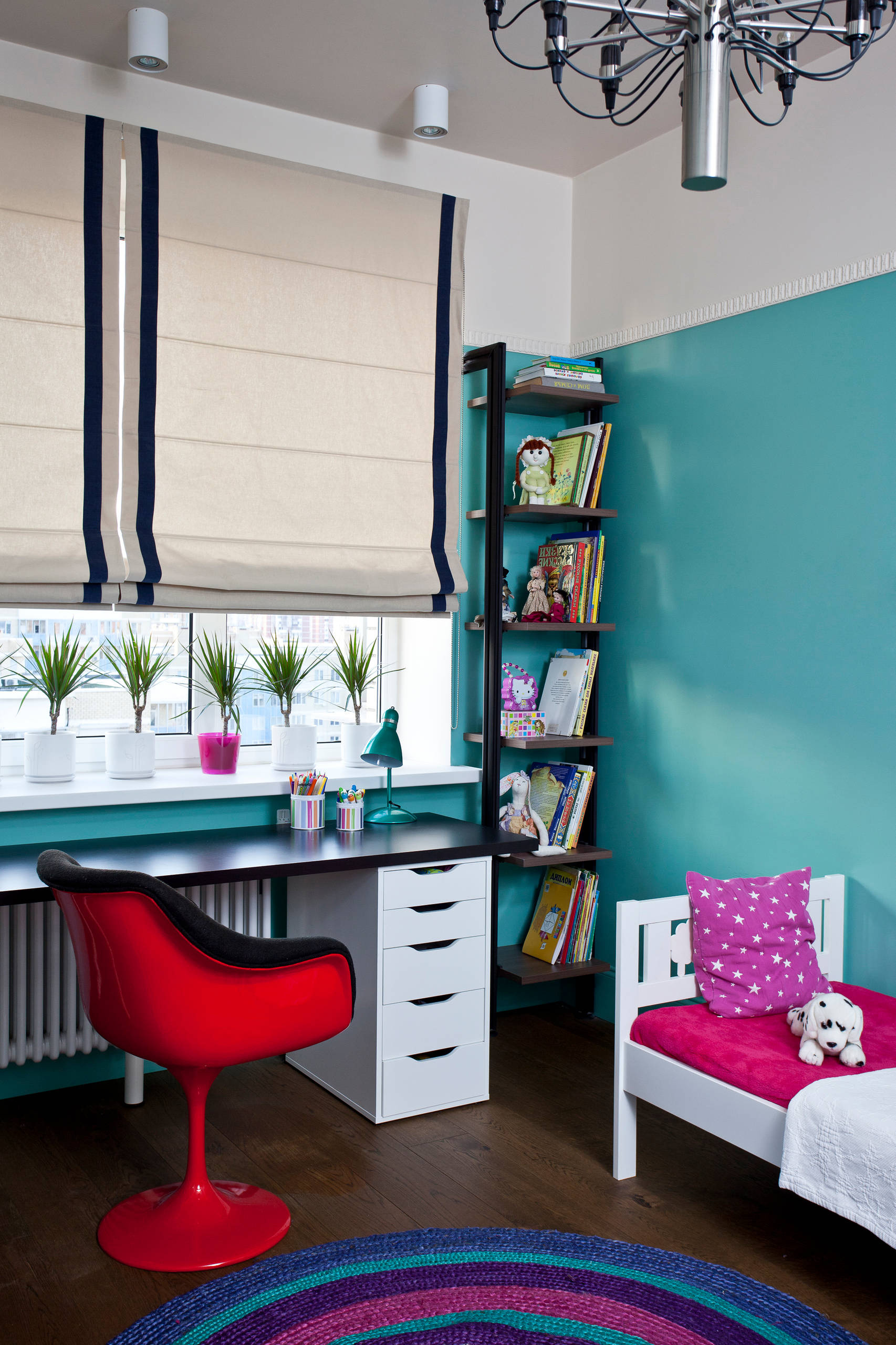 Хороший вопрос: Где хранить вещи в квартире, в которой мало места