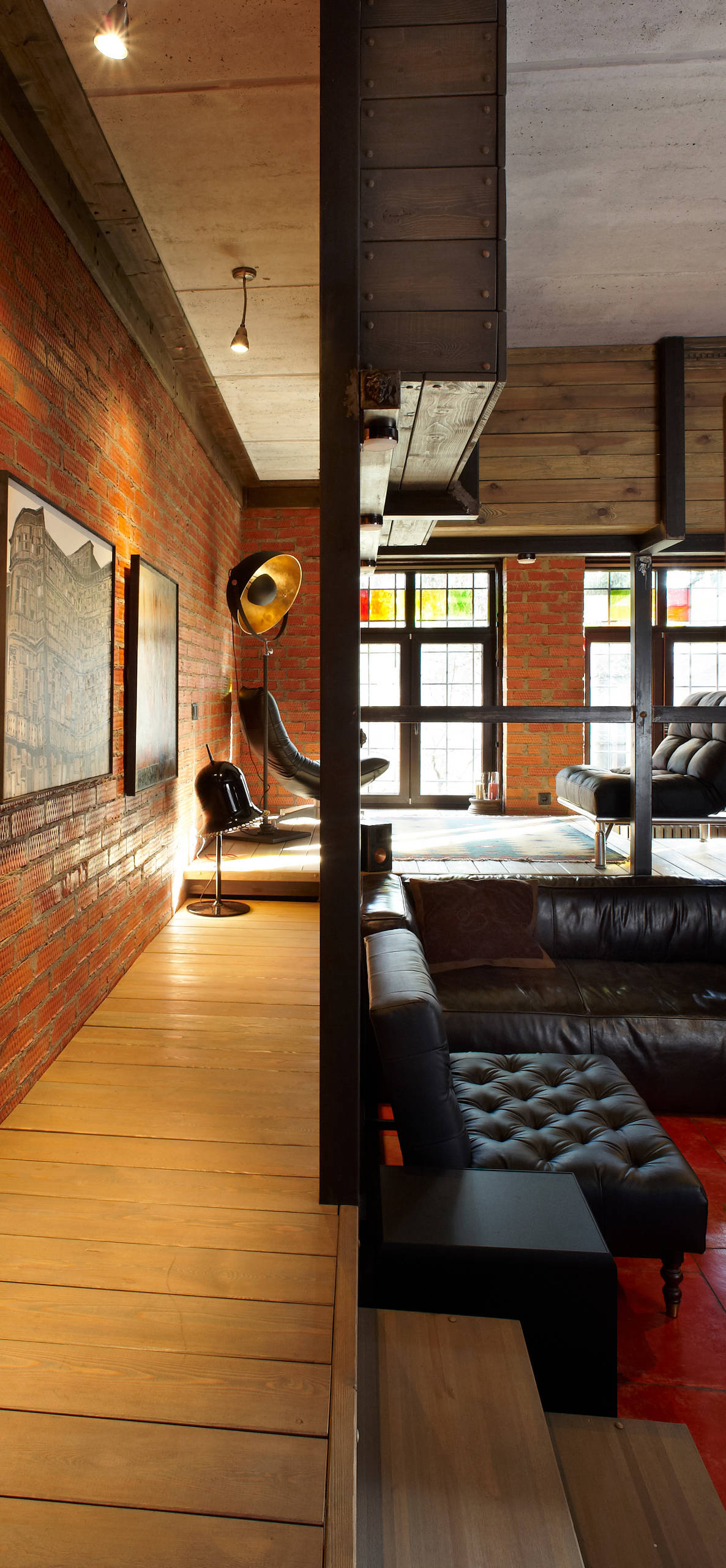 Архитектура: Дом в Мамонтовке, который впитал свое окружение