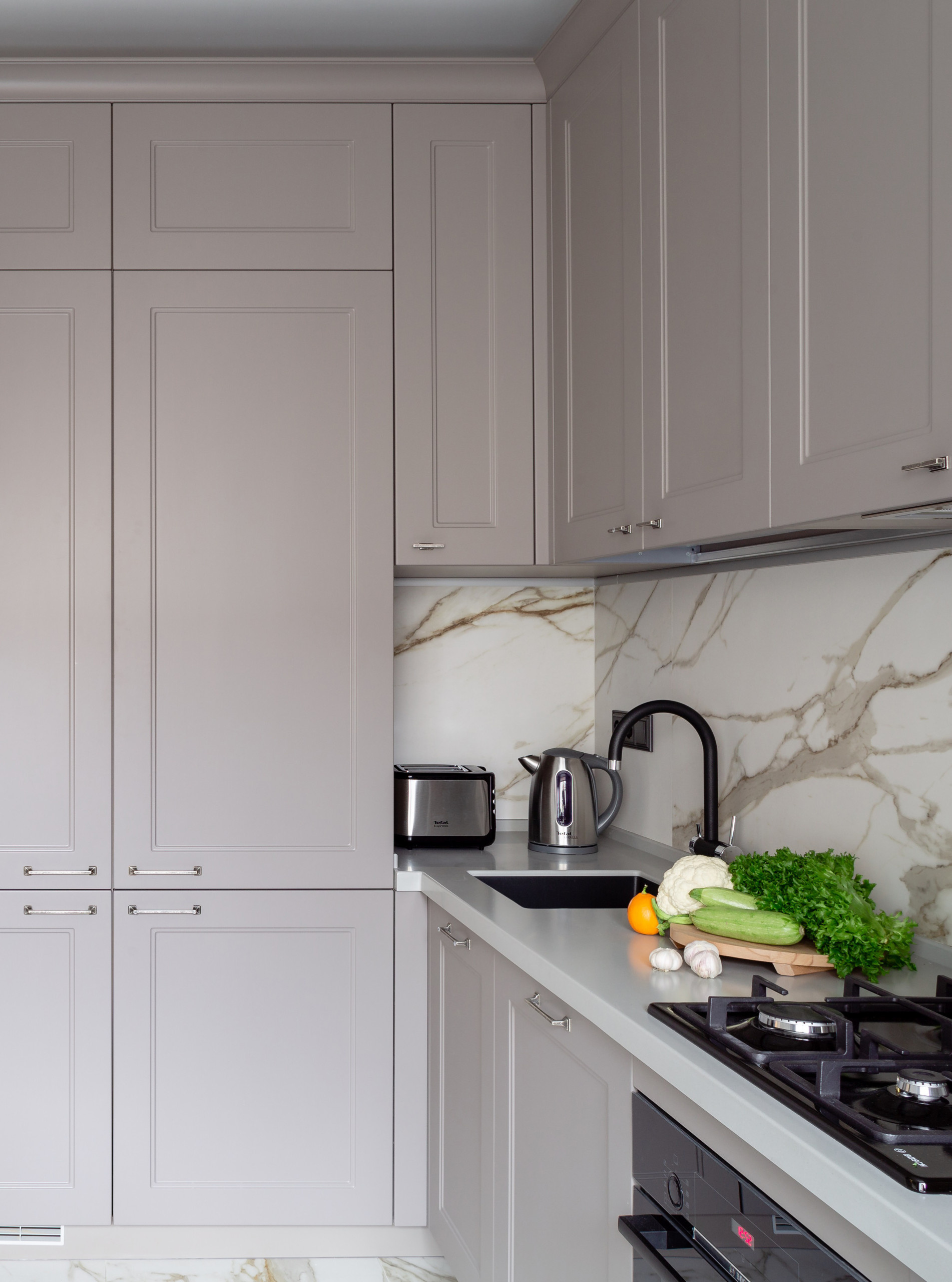 Кухни за 400–500 тысяч — прайс для четырех гарнитуров