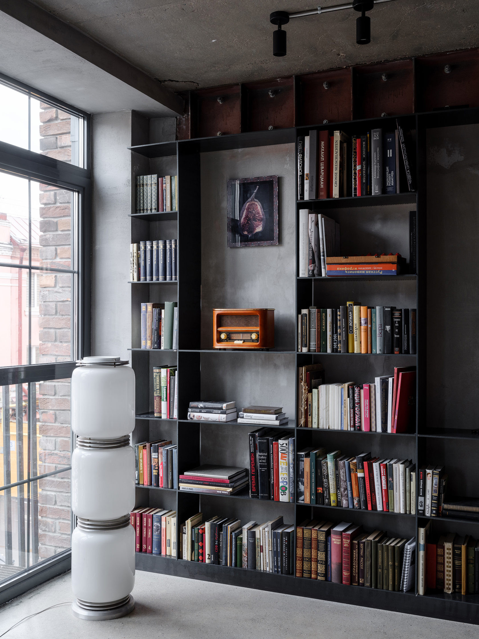 Houzz тур: Двусветные лофт-апартаменты на бывшем заводе