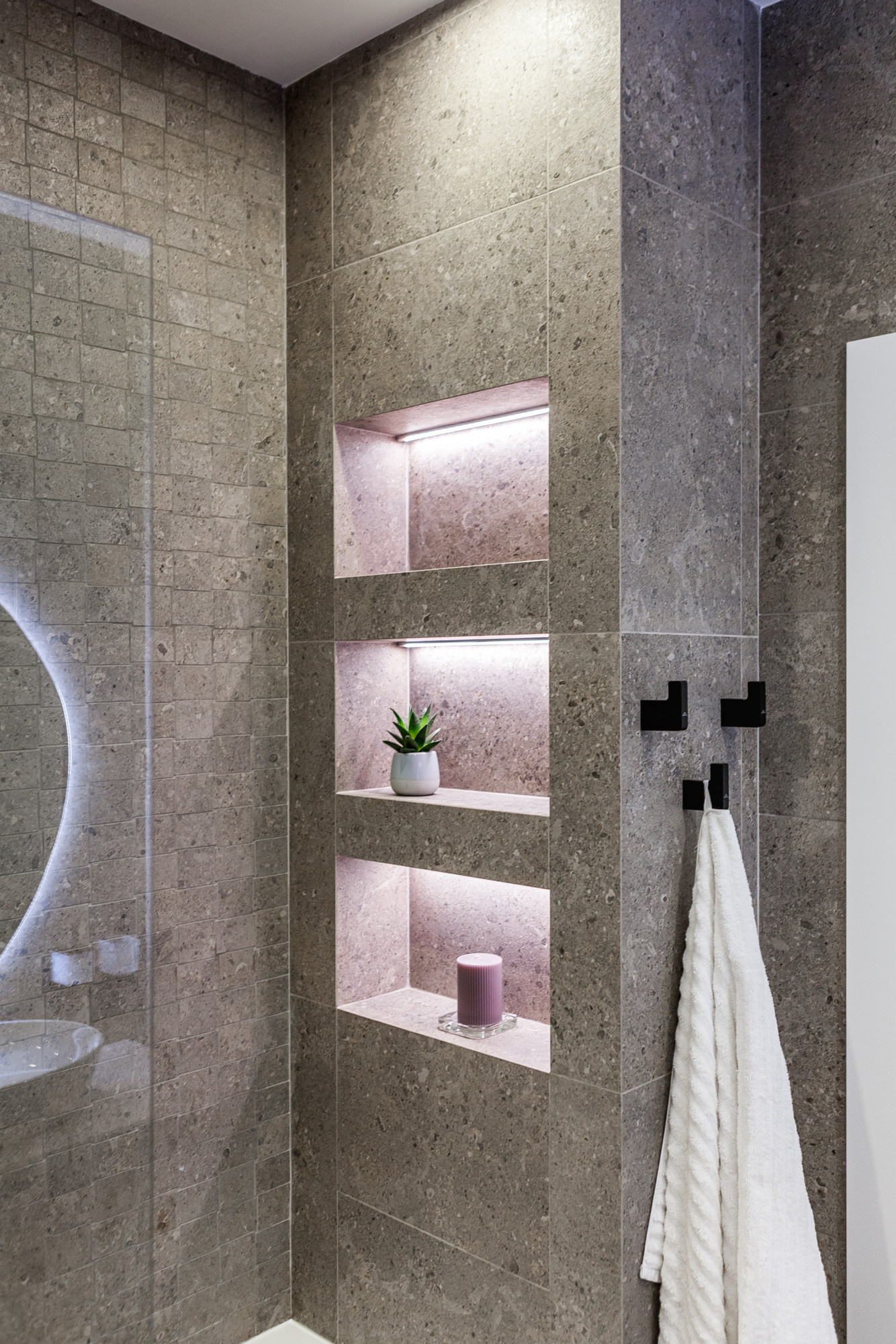 До и после: Преображение «трёшки» с отделкой от застройщика