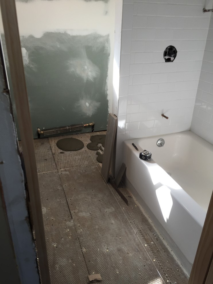 Вопрос: Как выбрать укладчика плитки