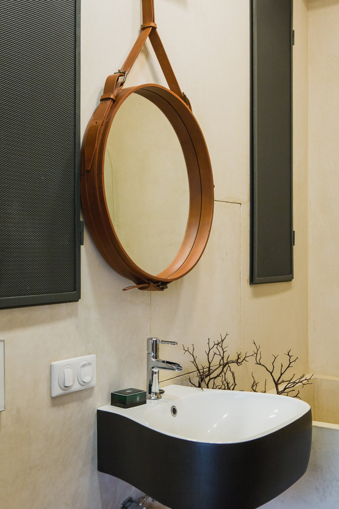 Ревизионный люк в санузле: Зачем он нужен и как его скрыть