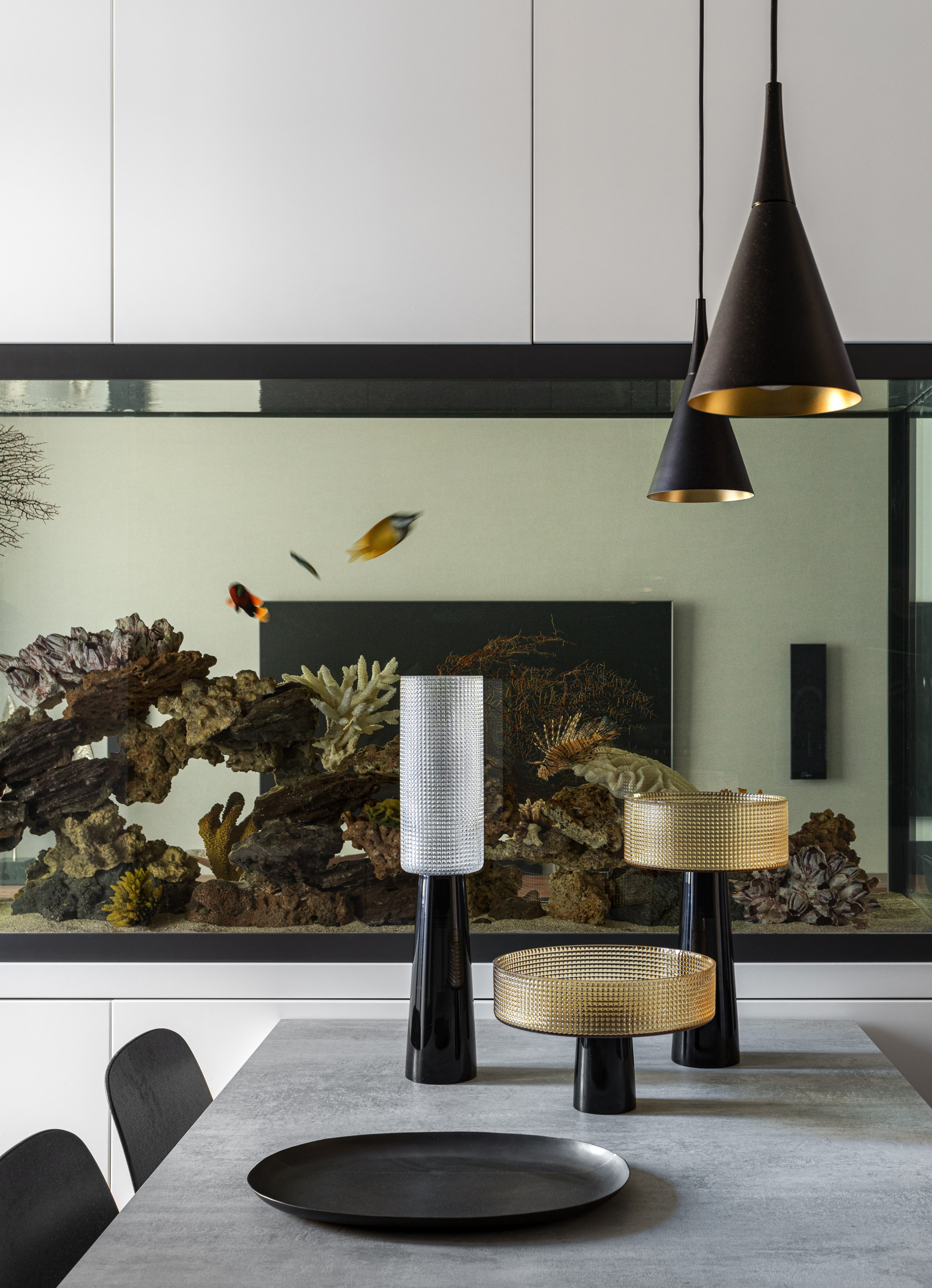 Вопрос: Чем работа стилиста отличается от работы декоратора