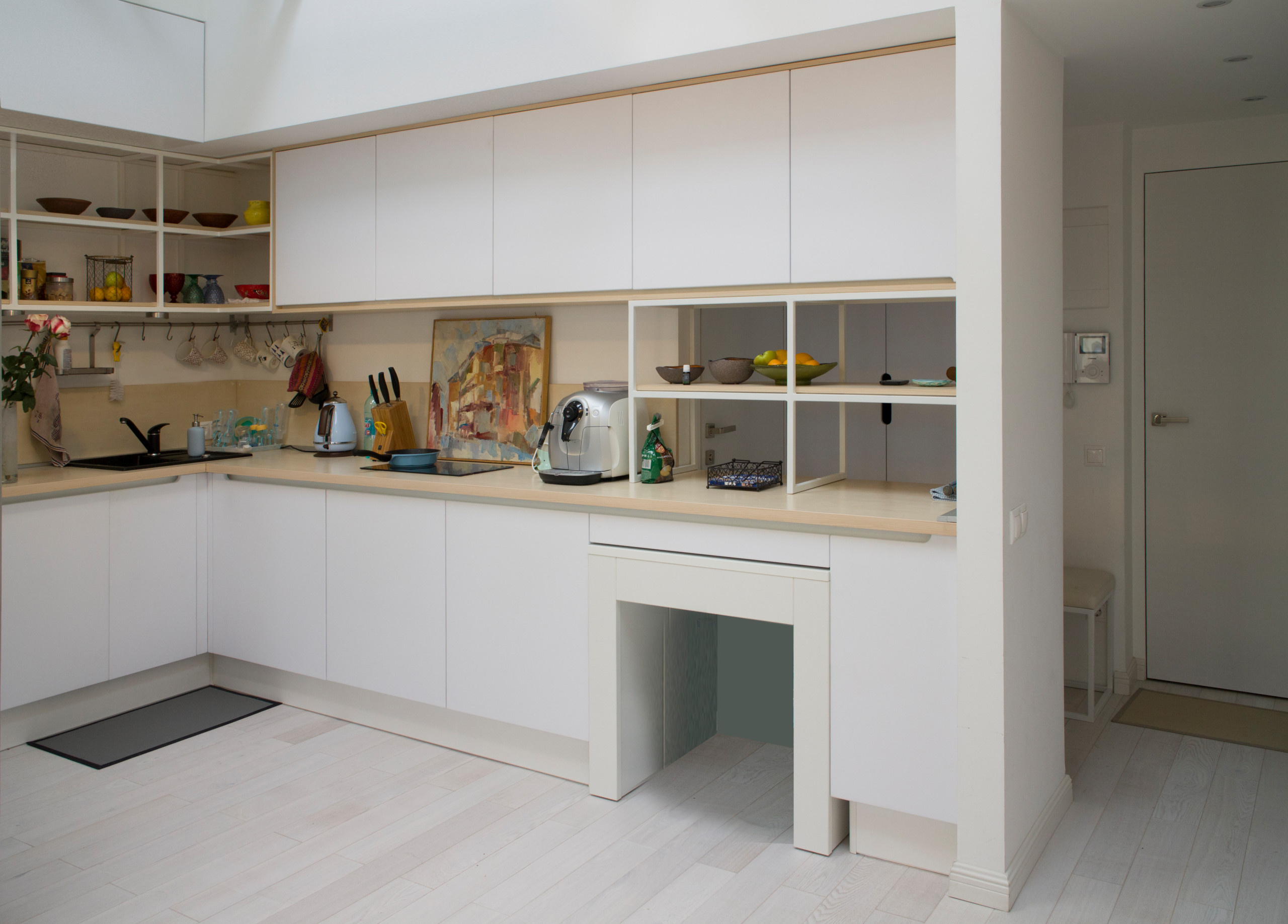 Хороший вопрос: Какой стол выбрать для маленькой кухни