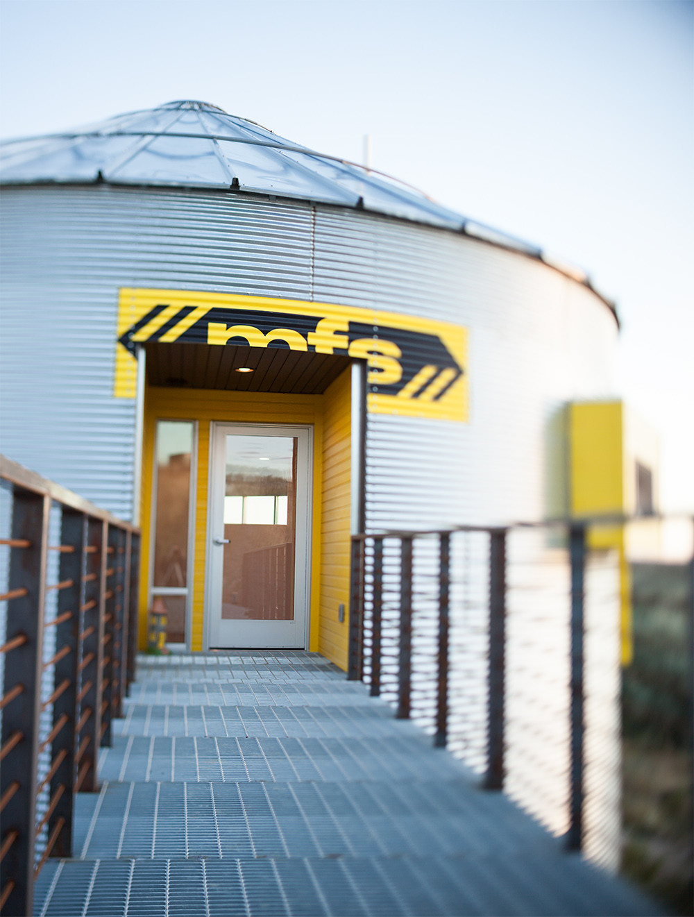 Жить в коконе: 10 проектов круглых домов из разных стран