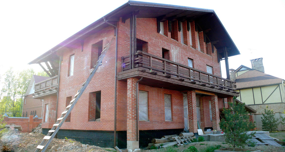 Хороший вопрос: Из какого материала лучше строить загородный дом