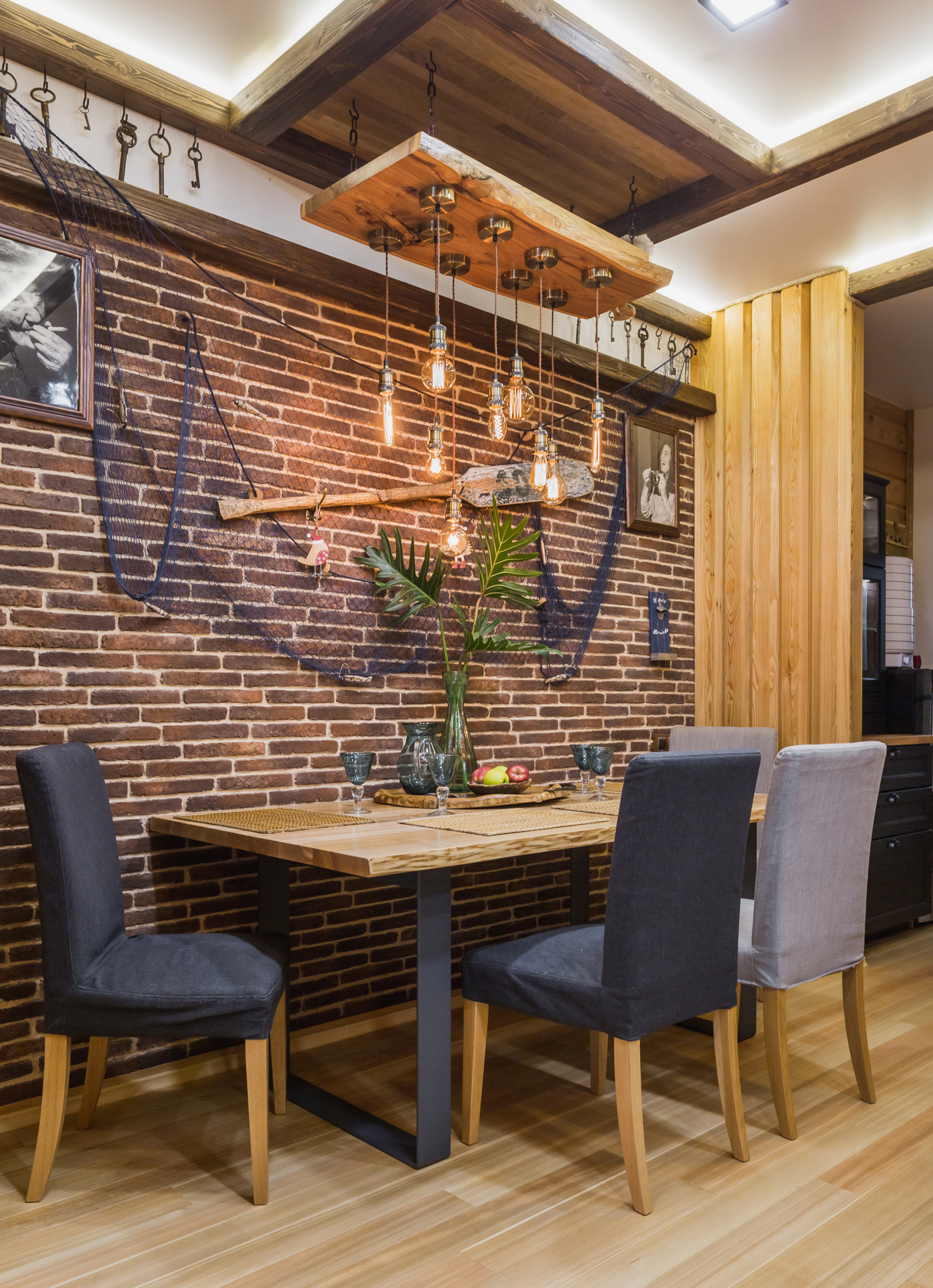 В гостях: Дом-берлога с коллекцией насекомых и детским этажом