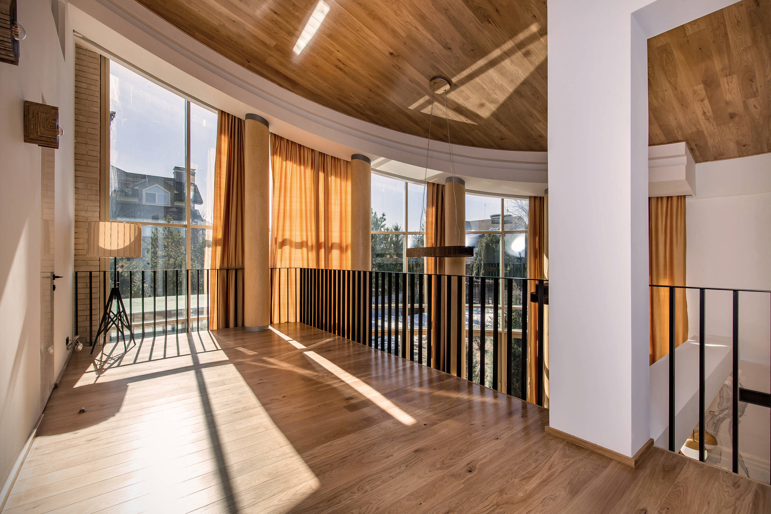 Houzz тур: Эко-шик в подмосковном Бенилюксе