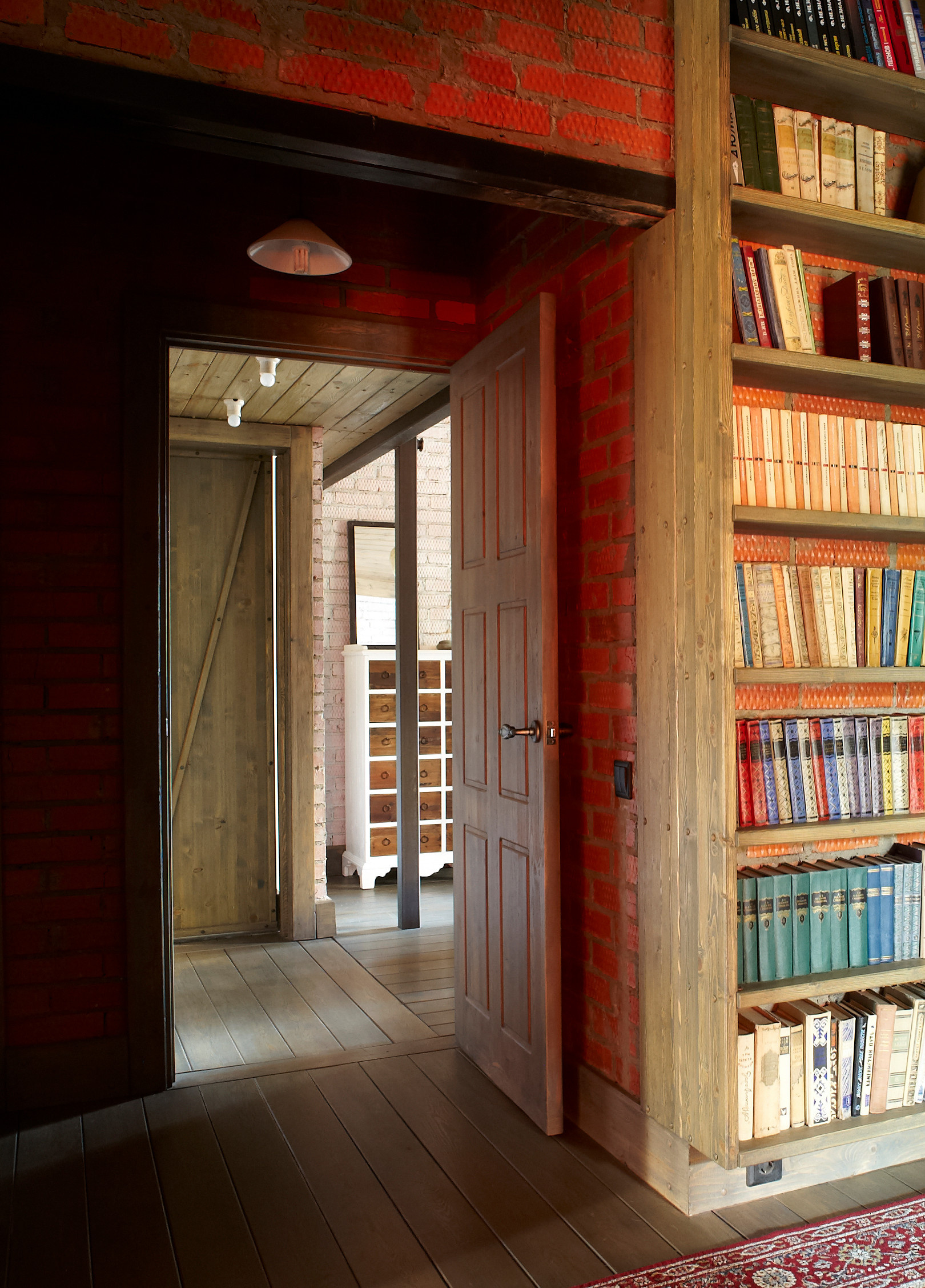 Архитектура: Дом в Мамонтовке, который впитал свое окружение