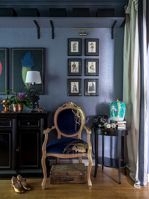 Houzz тур: Эклектичный интерьер с коллекцией будильников