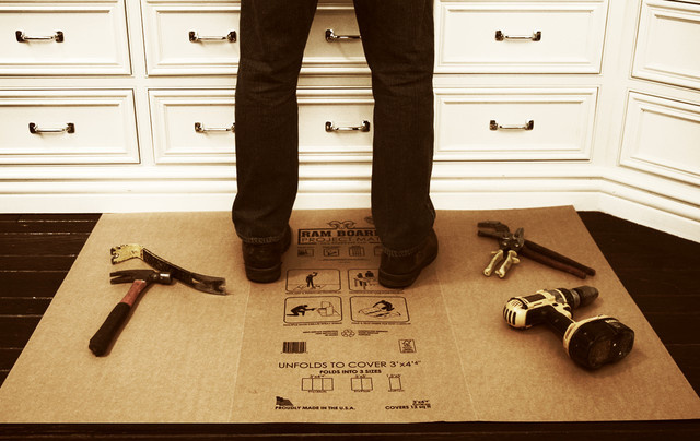 Как правильно: Собрать купленную мебель