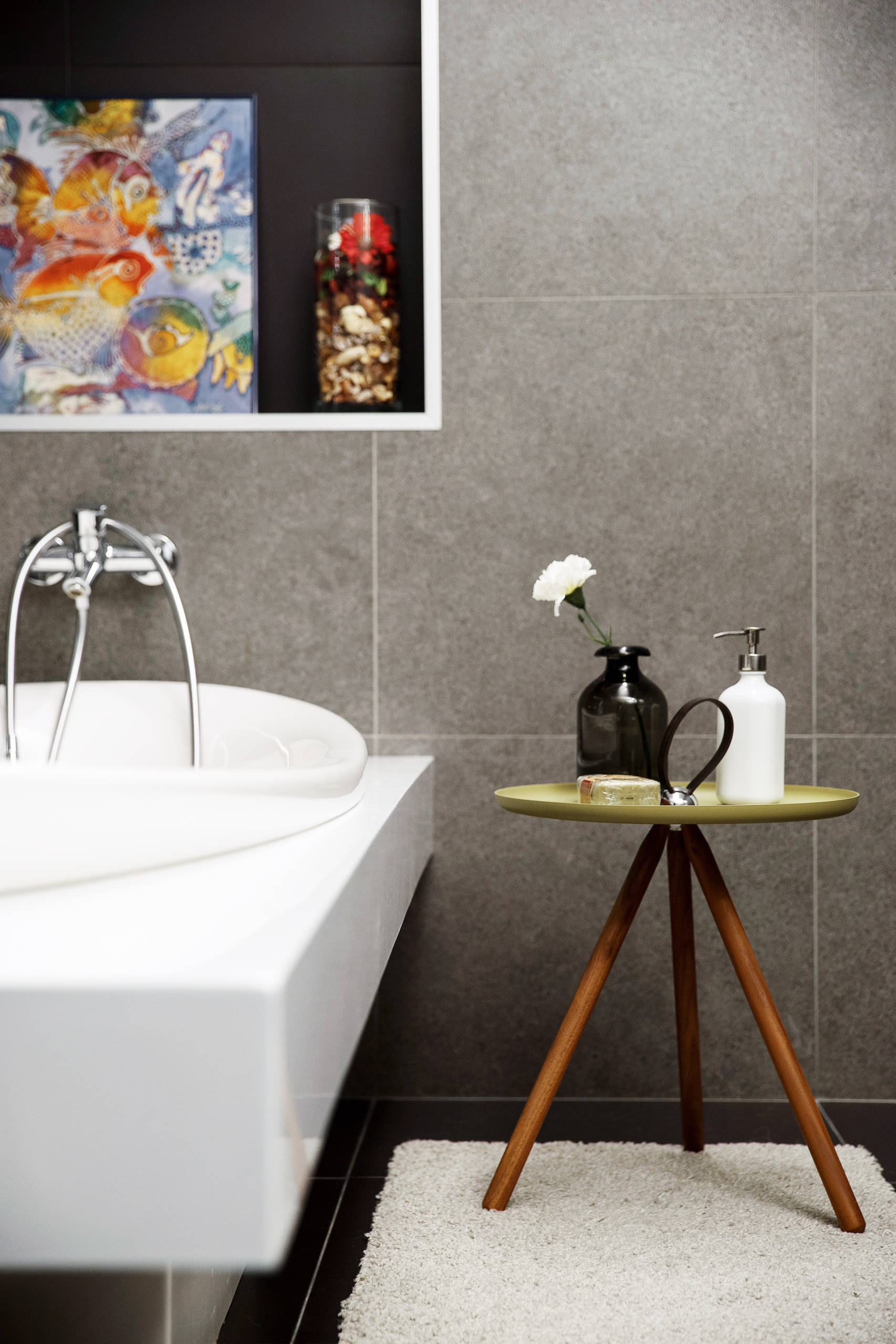 В гостях: Квартира в Уфе с ванной «на ножке»