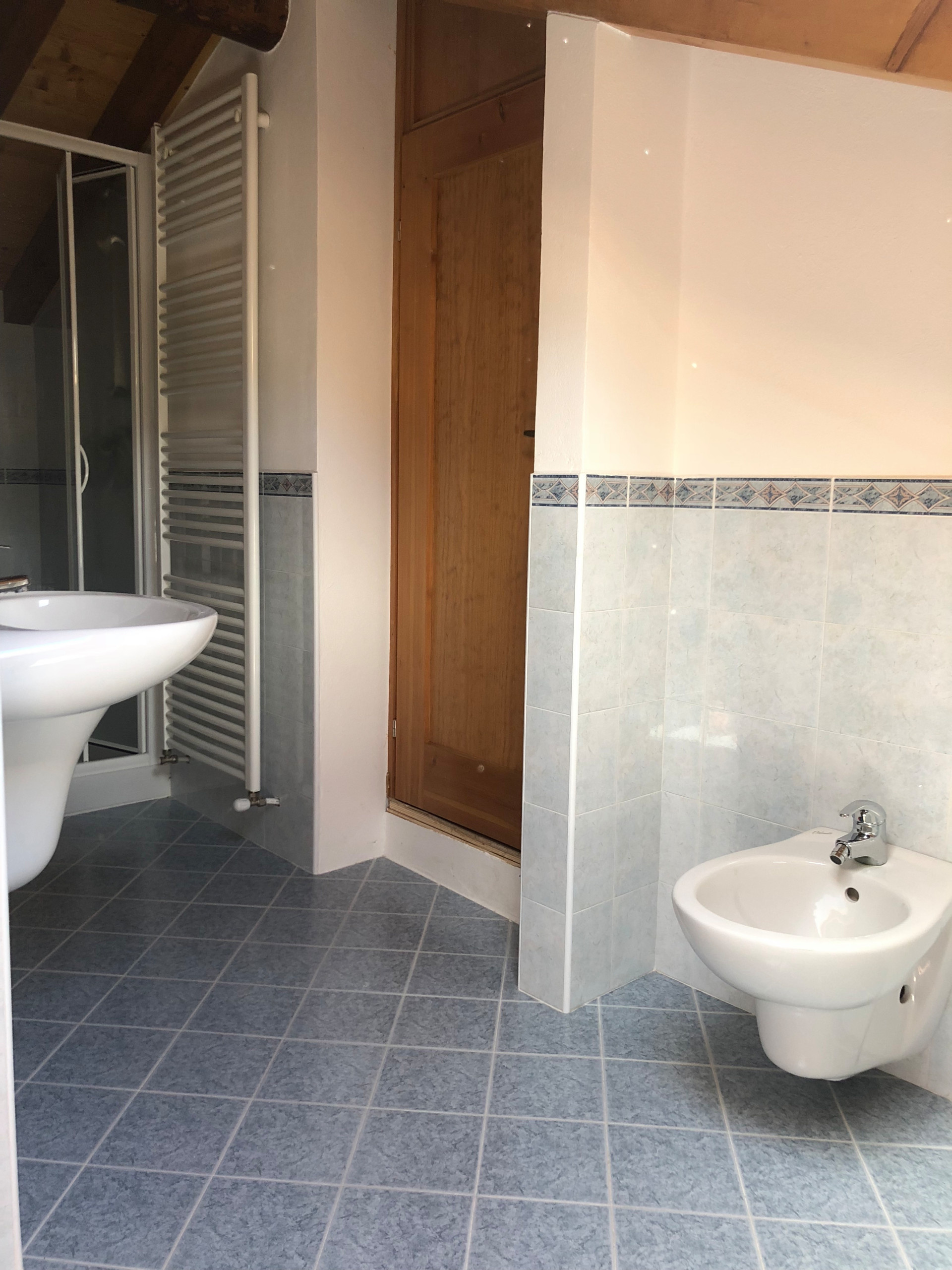 Houzz Италия: Квартира русского дизайнера на озере Комо