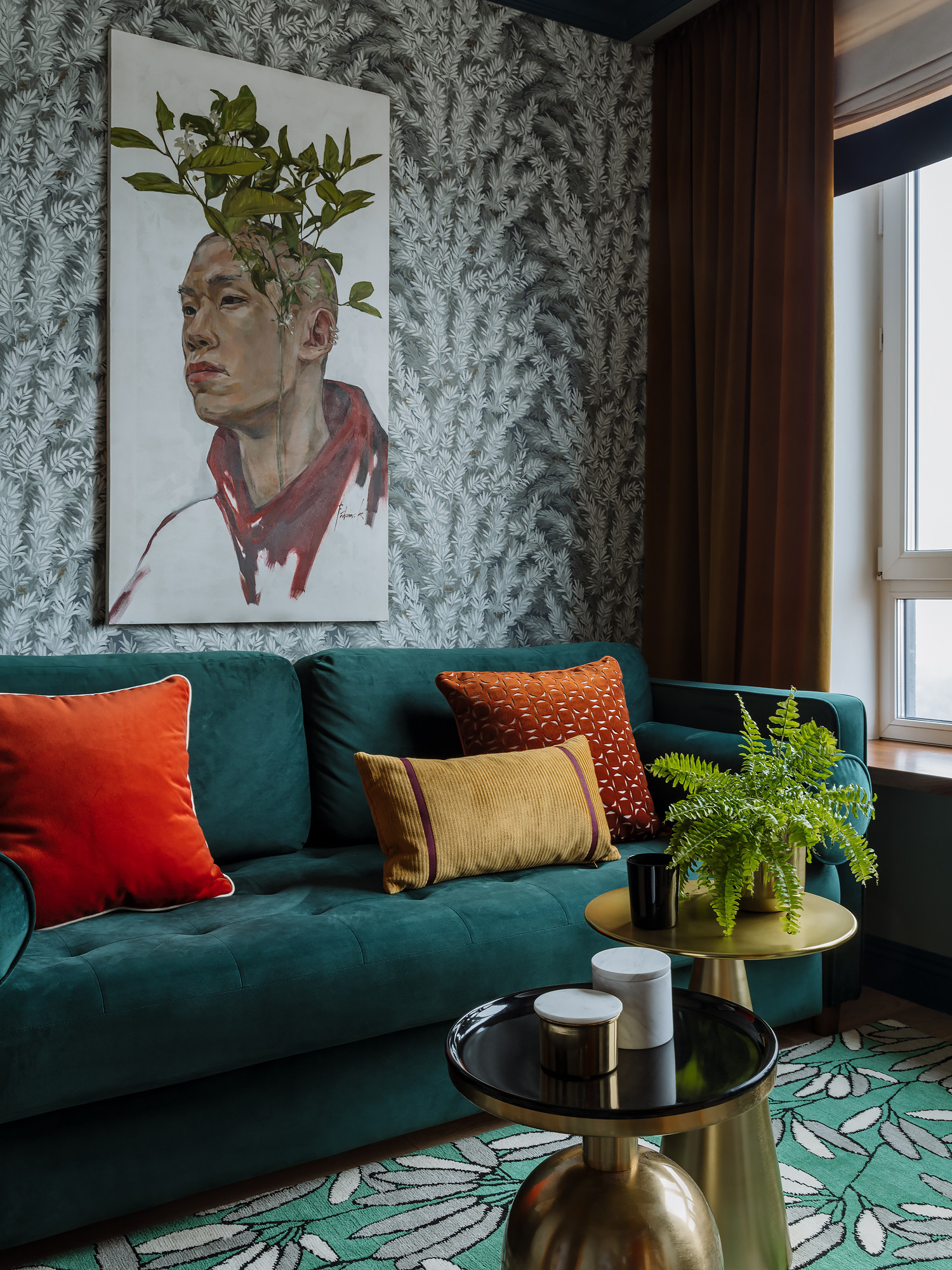 Houzz тур: Квартира с изумрудным диваном