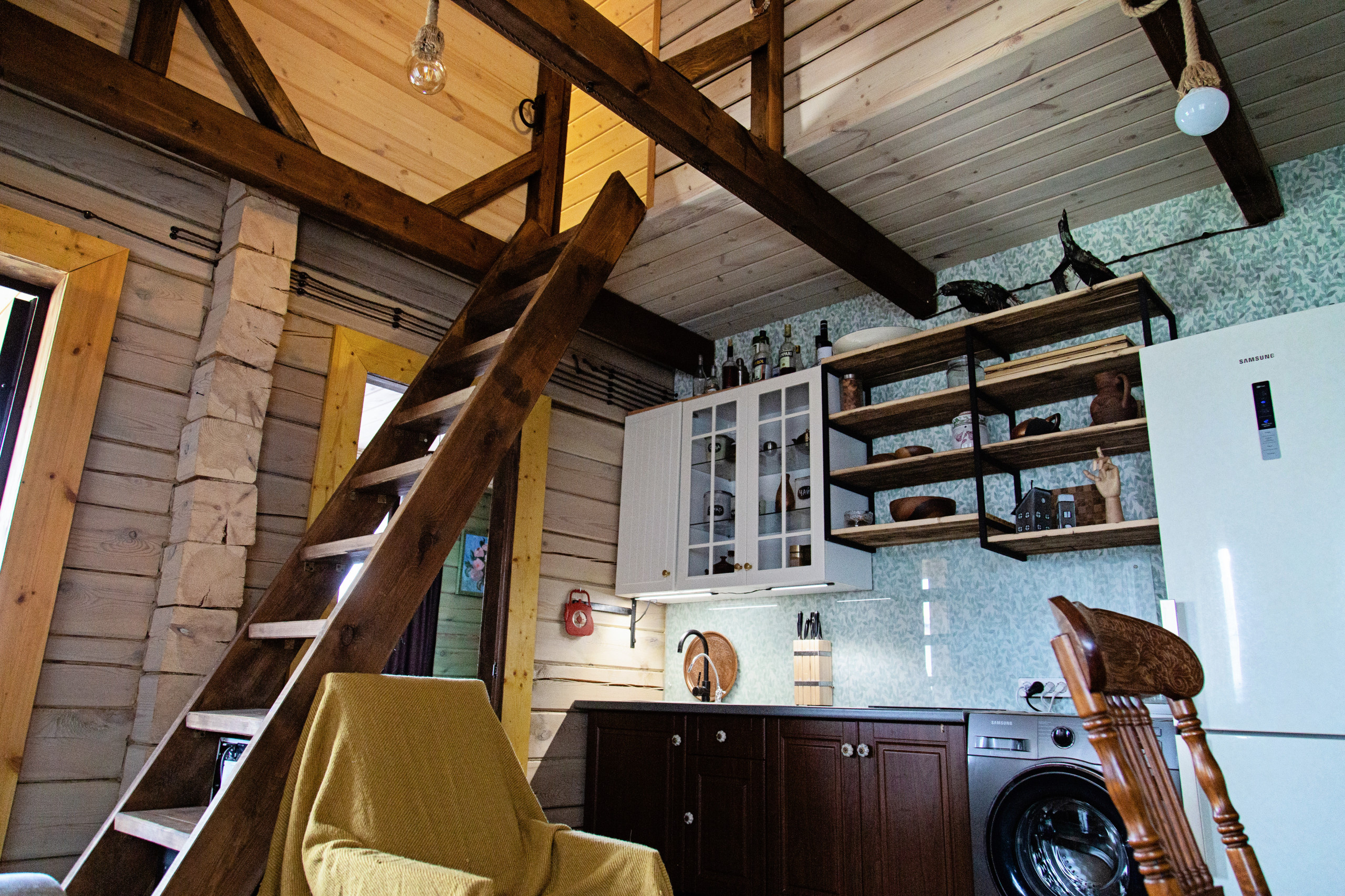 В гостях: Дом-баня для семьи дизайнера под Екатеринбургом