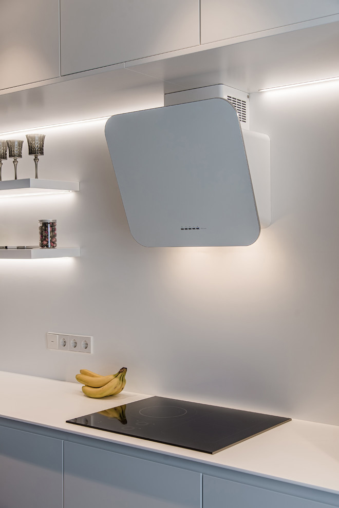 Просто фото: Наклонные вытяжки для кухни (18 идей)